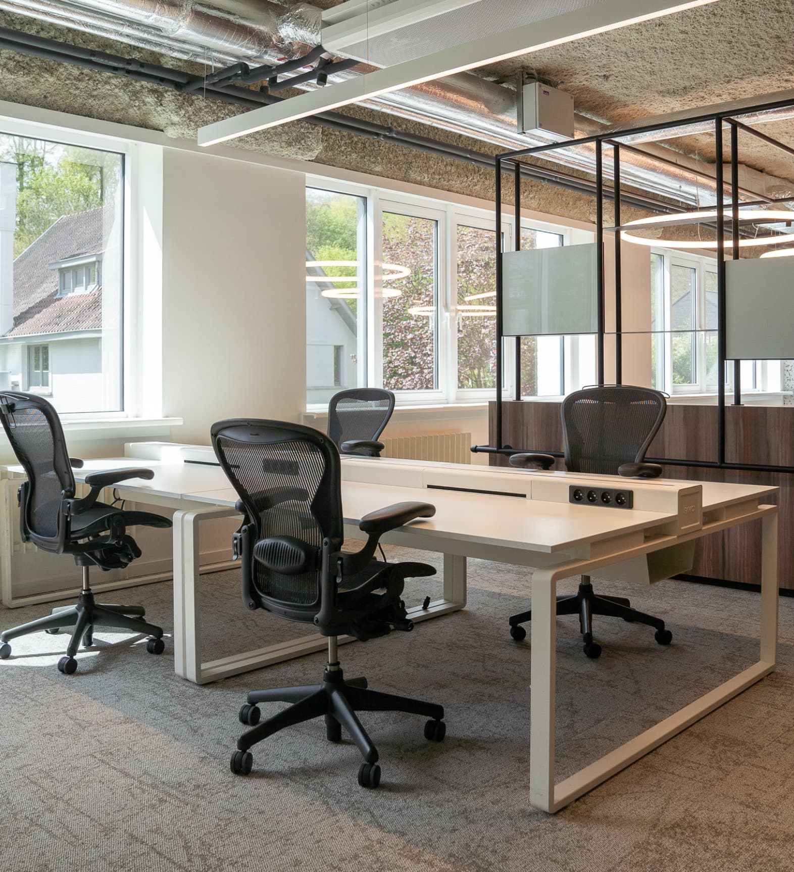Co-working