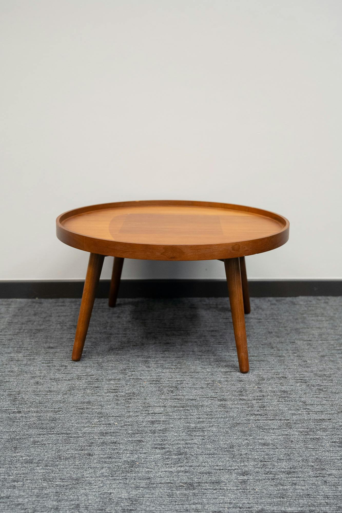 Grote Muuto salontafel in lichtbruin hout - Relieve Furniture