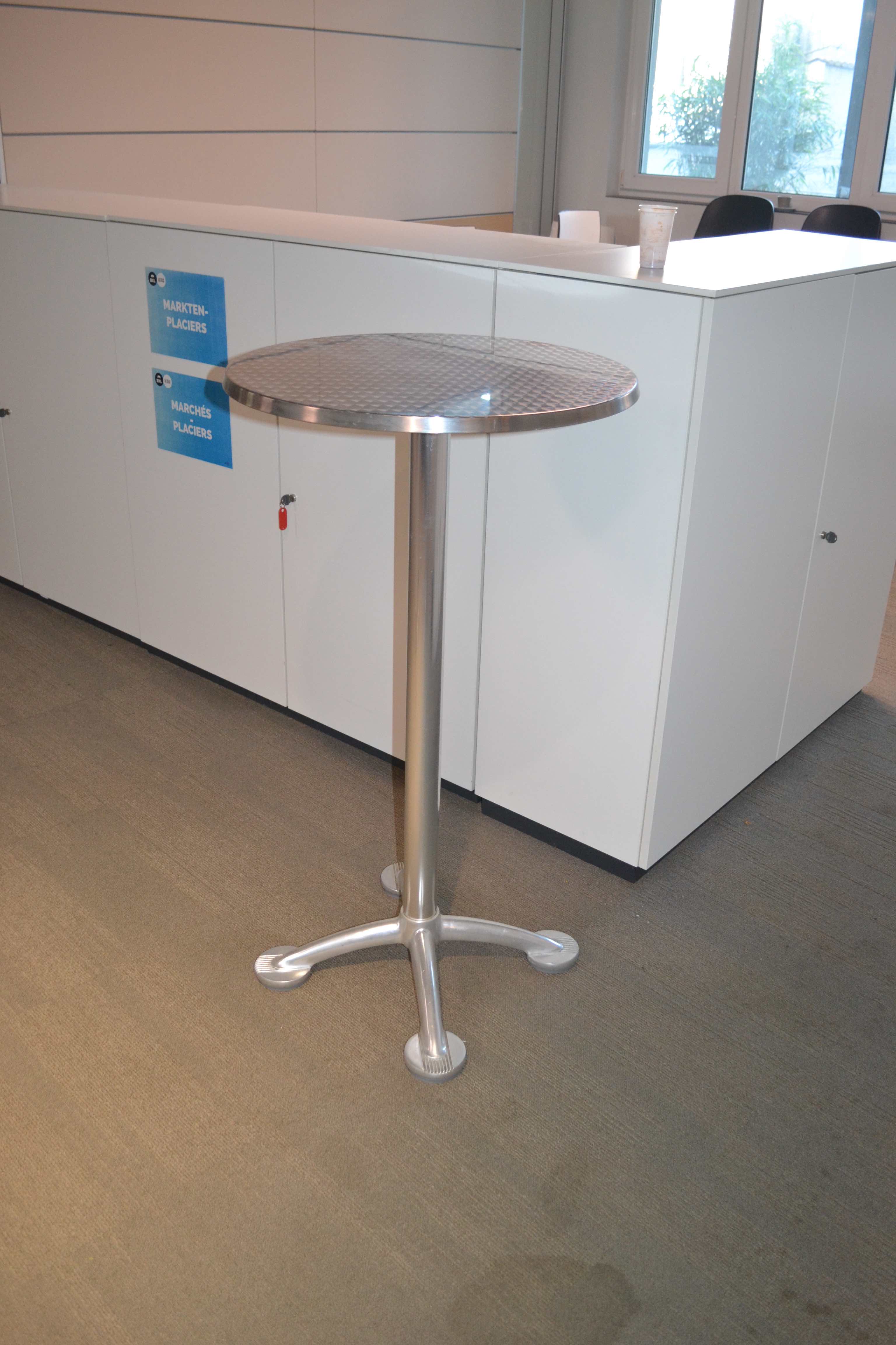 Table haute / Staantafel-0