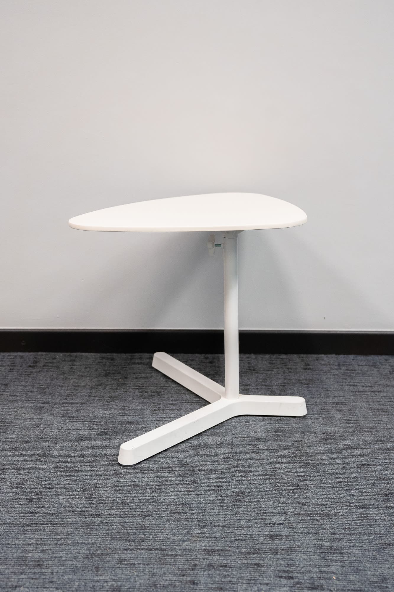 Ikea Svartasen White coffee table-1