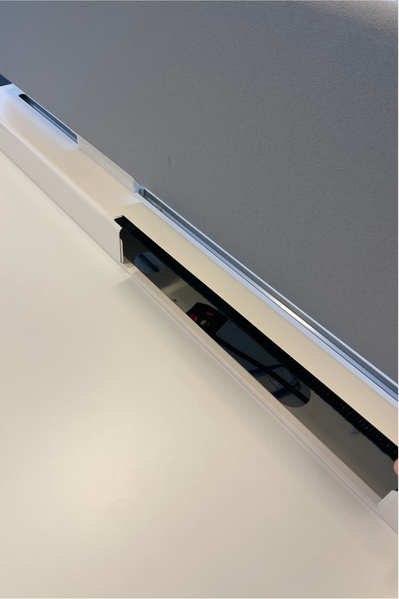 FAMO Bureau duo blanc 160cm avec banc en bois, sans séparateur-2