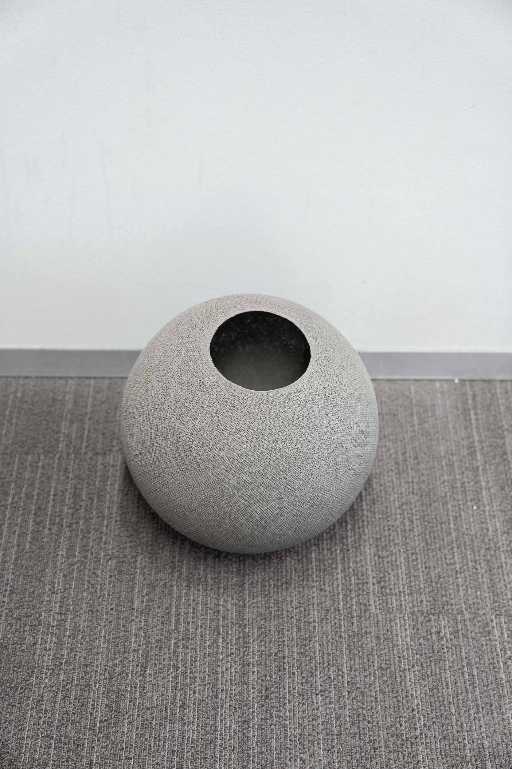 Medium grijze (30cm) plafondlamp met ophangsysteem