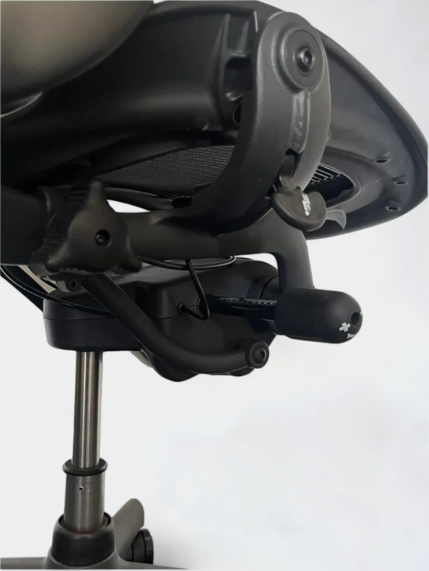 Herman Miller Aeron Graphite Posture Fit Full Option office chair-3