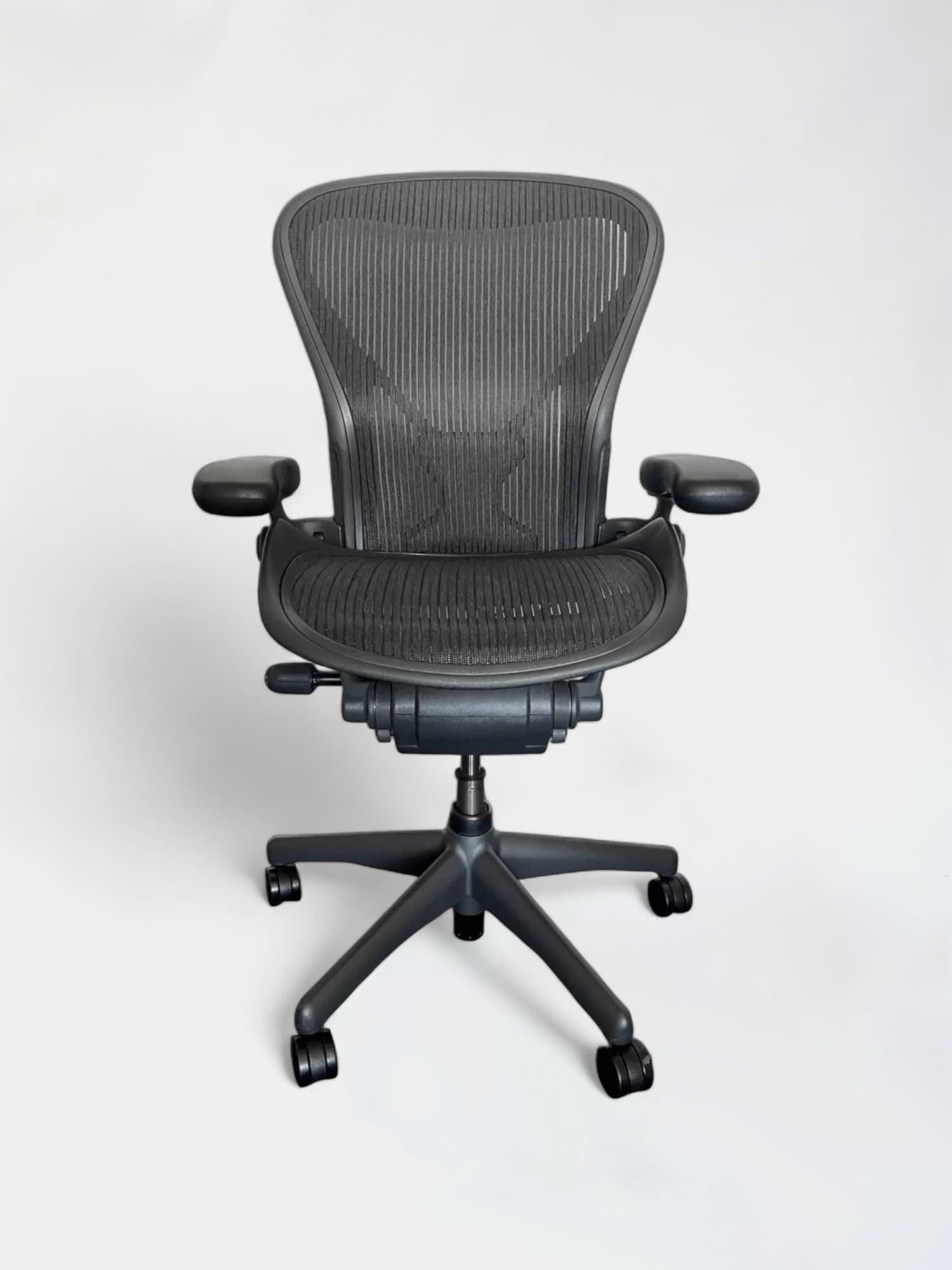 Herman Miller Aeron Graphite Posture Fit Full Option office chair-0