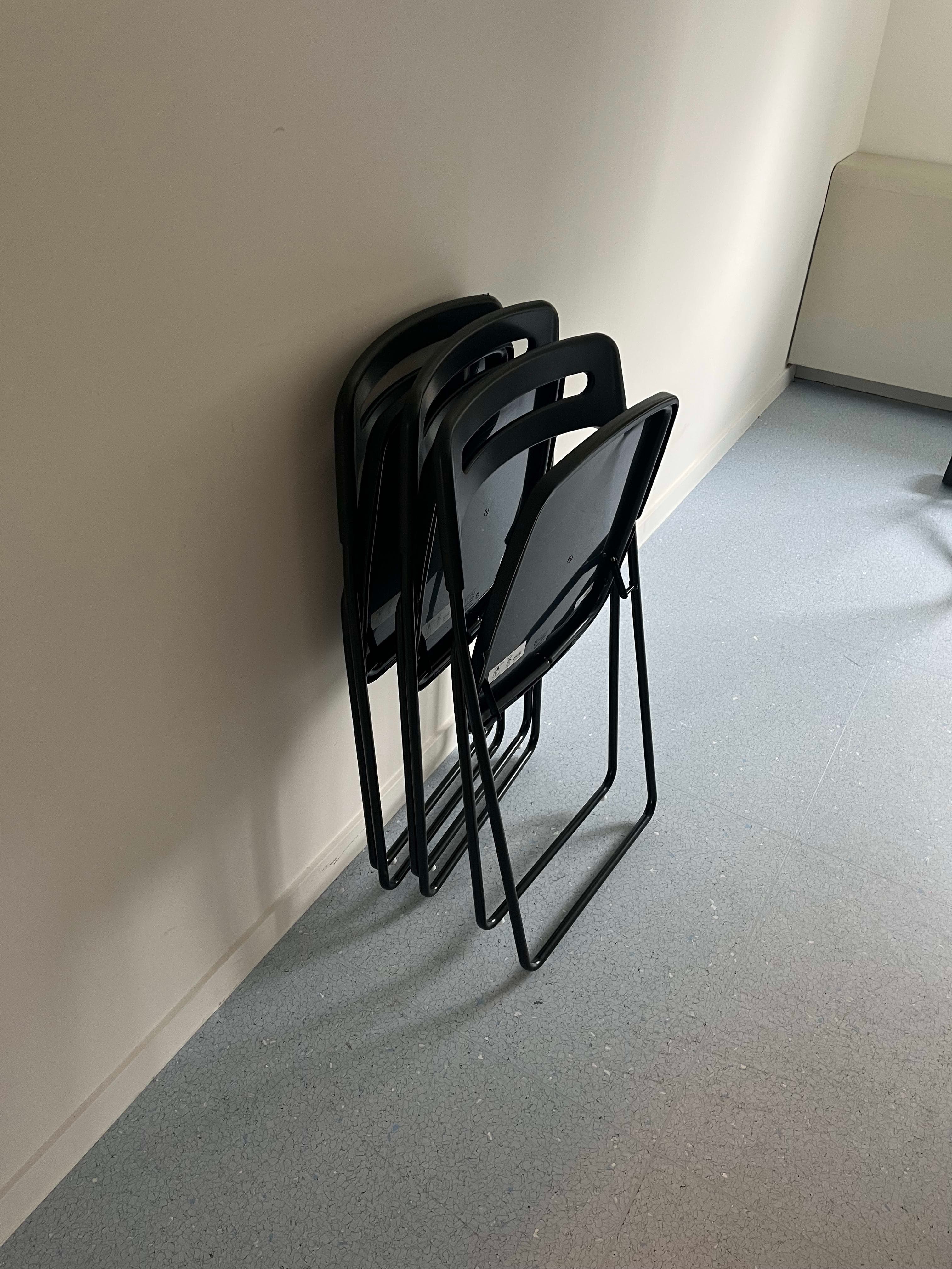 Foldable plastic black chair-5