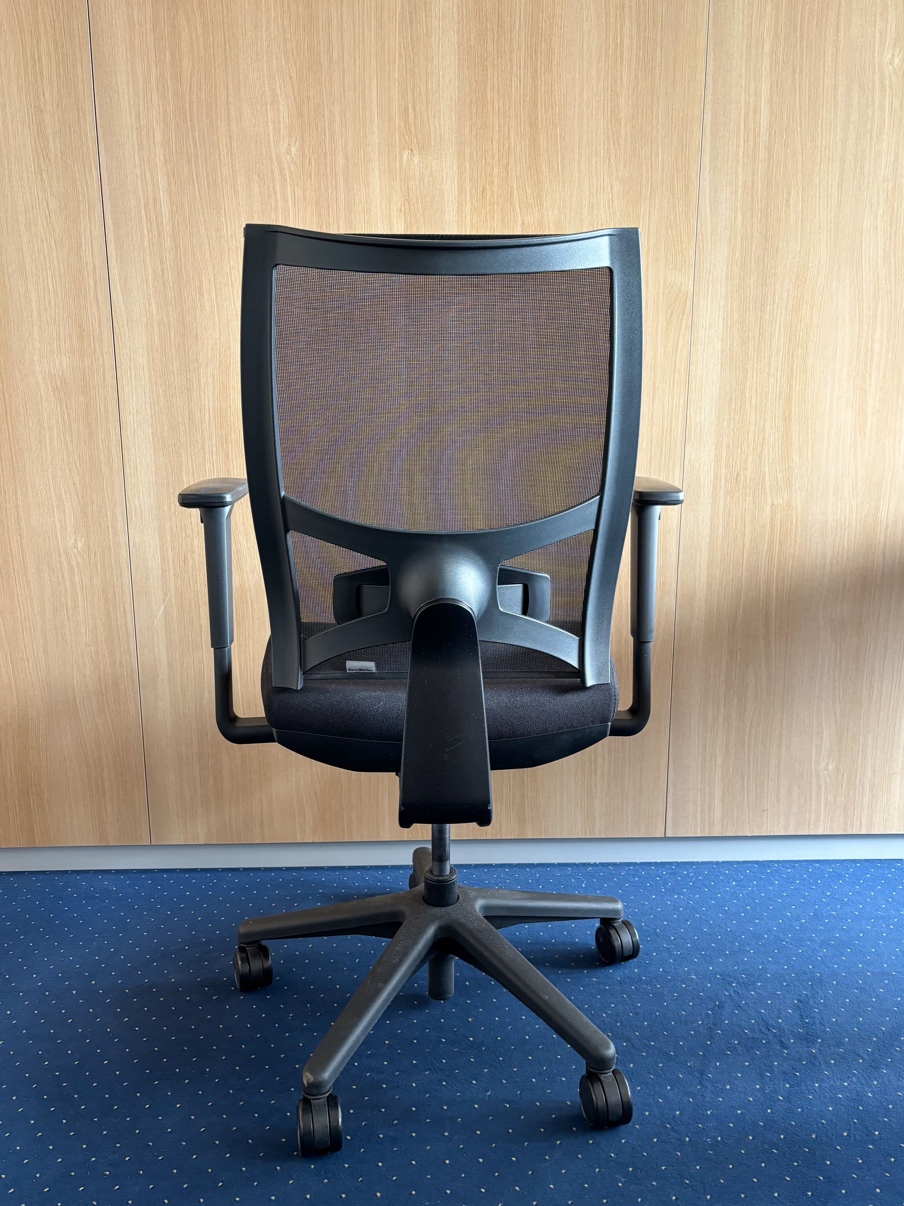 Buromarket black office chair-2