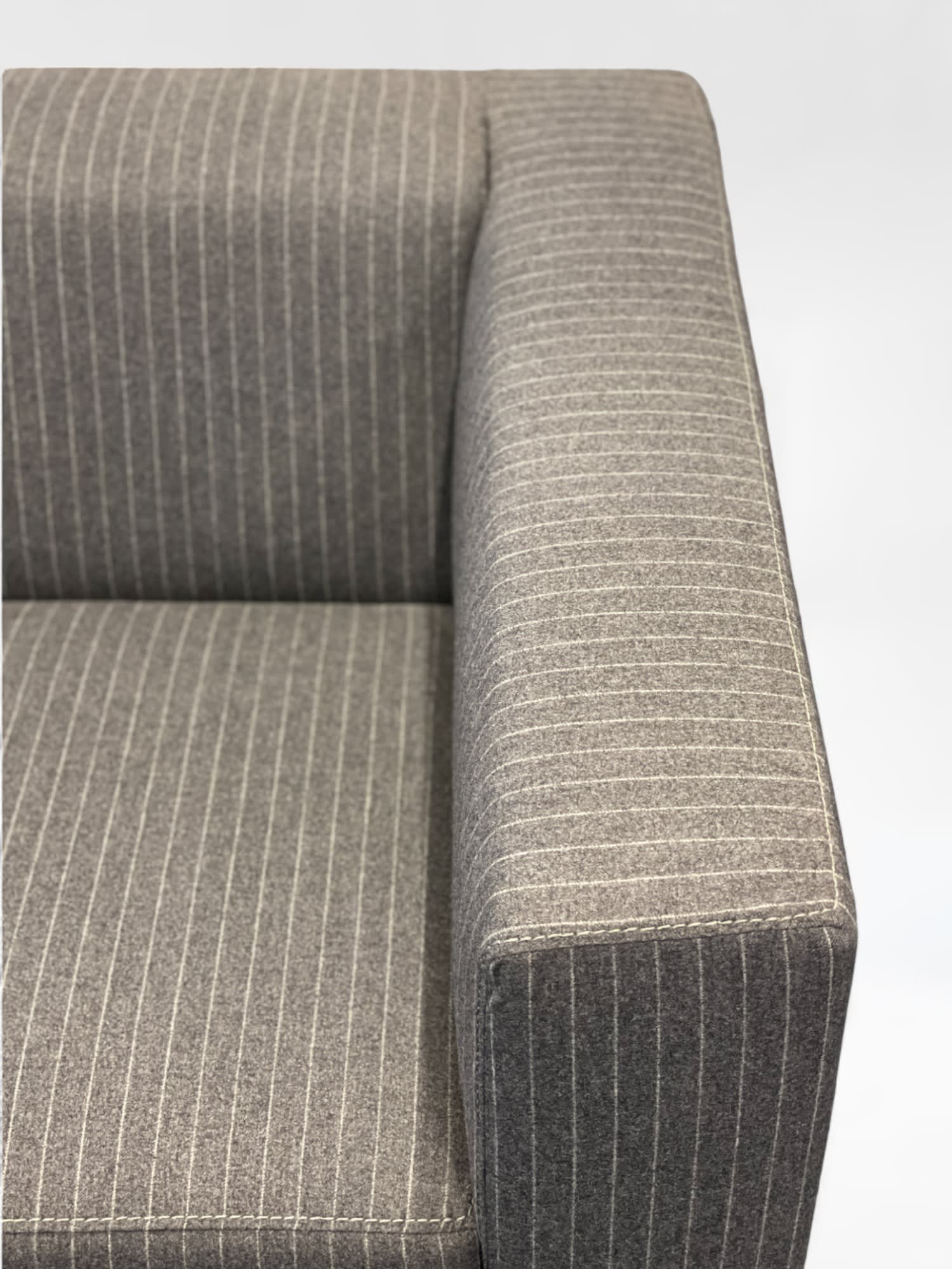 Farrell Meridiani striped sofa-3