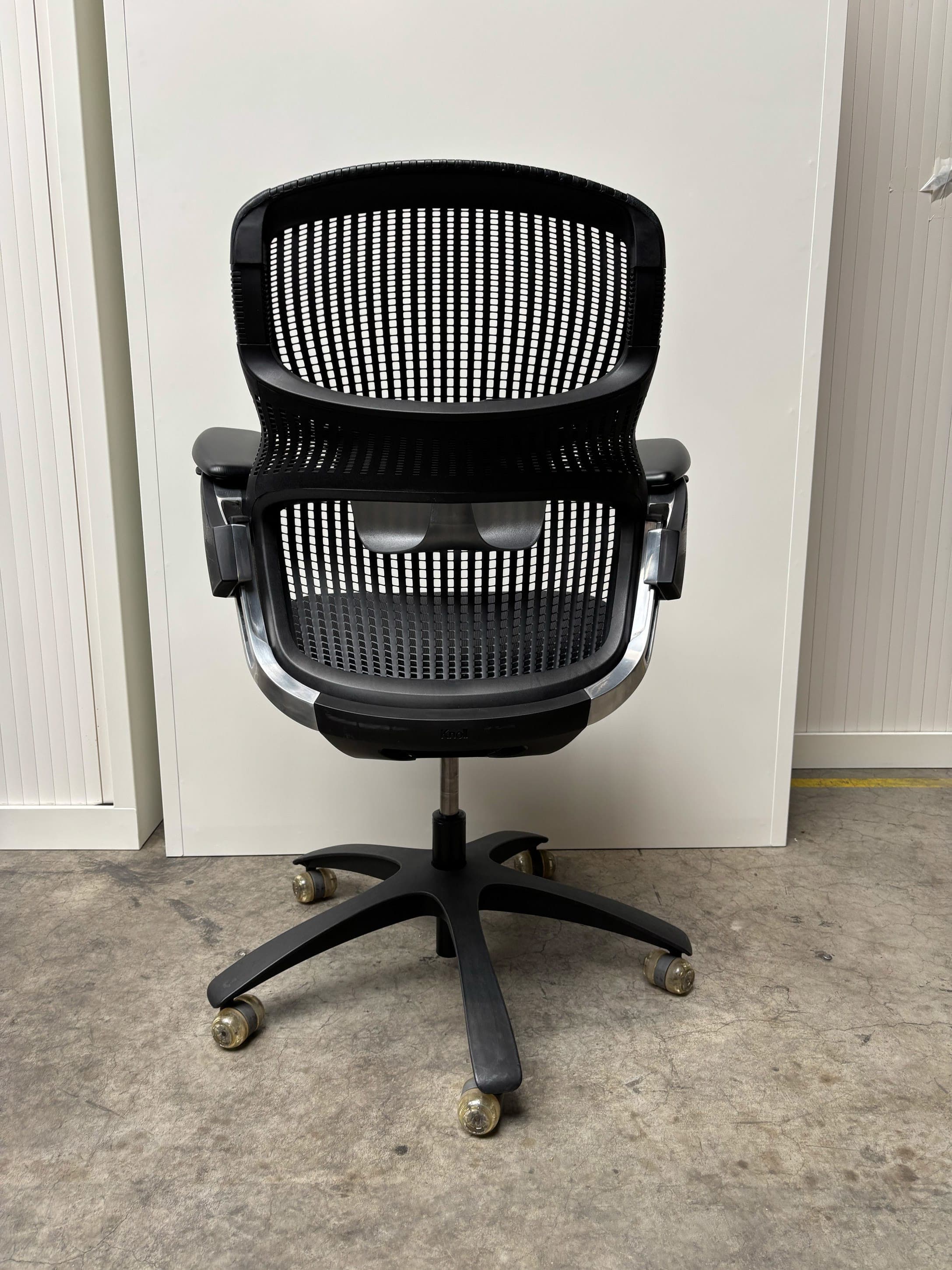 Knoll Generation Chair Onyx-3