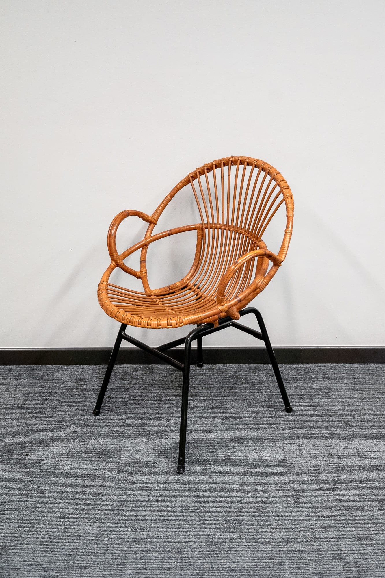 Chaise design en osier Satelliet-4