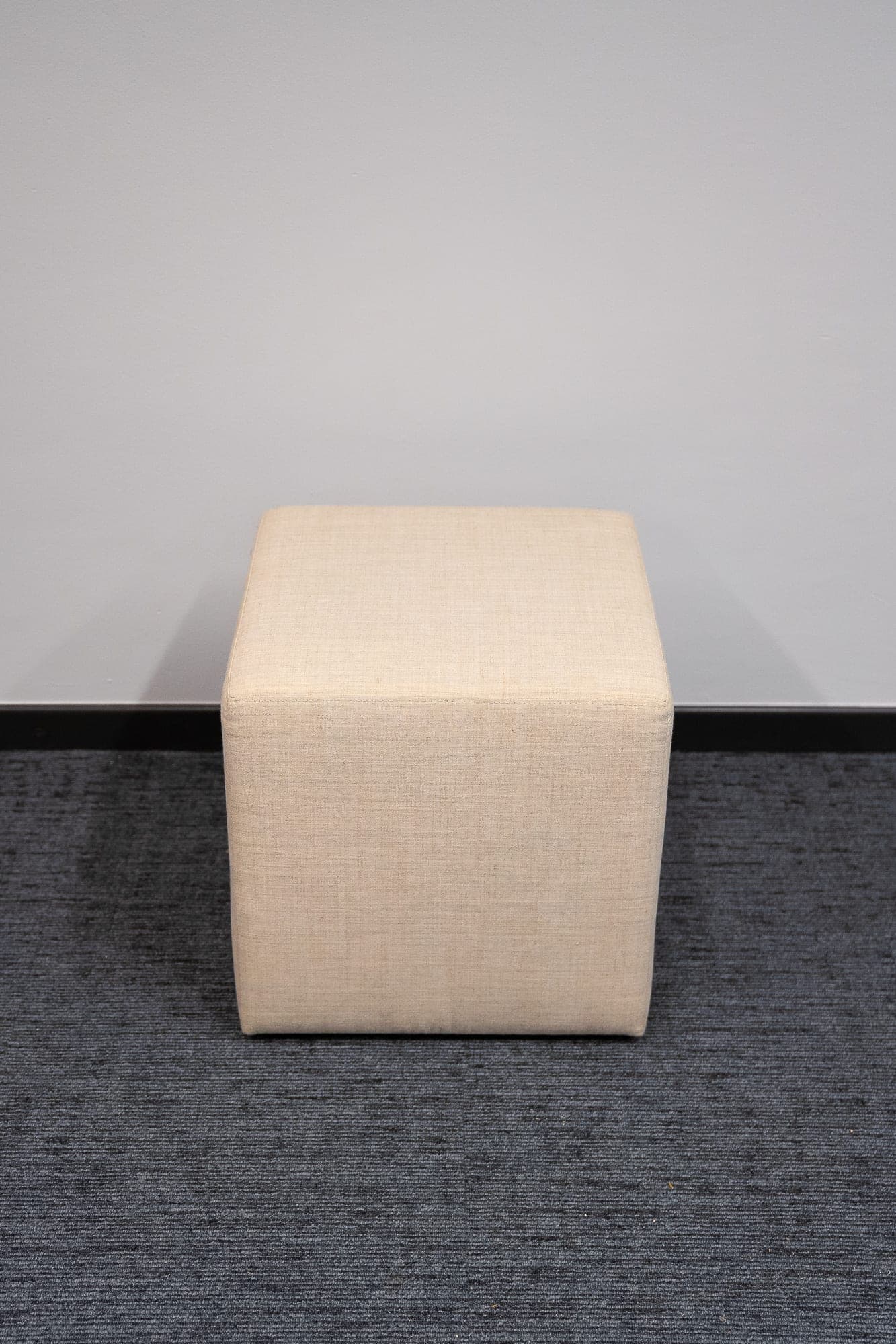 Pouf carré blanc écru-1