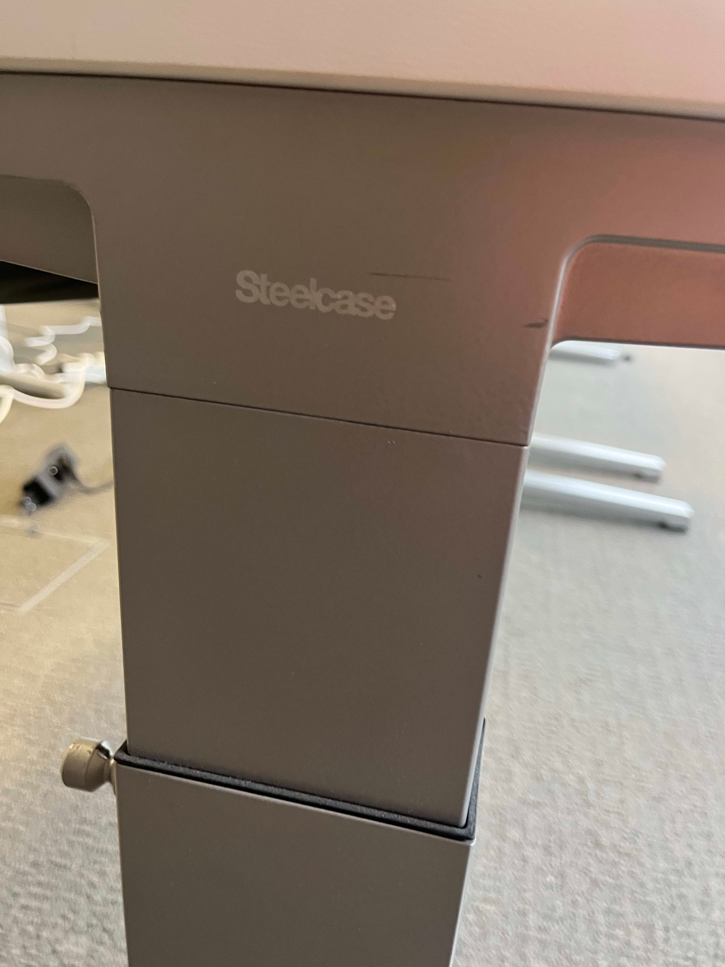Steelcase 160cm white desk with adjustable height-2