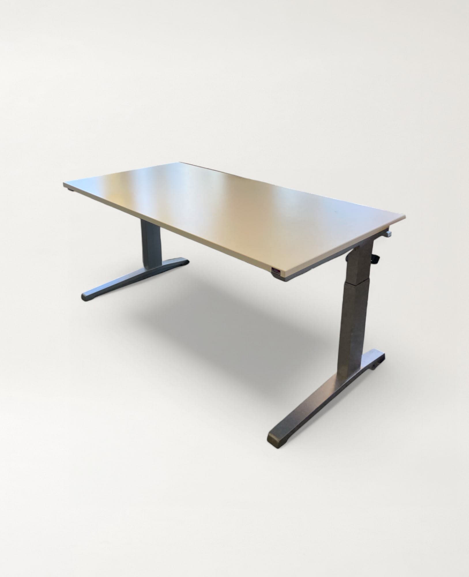 Steelcase 160cm white desk with adjustable height-4