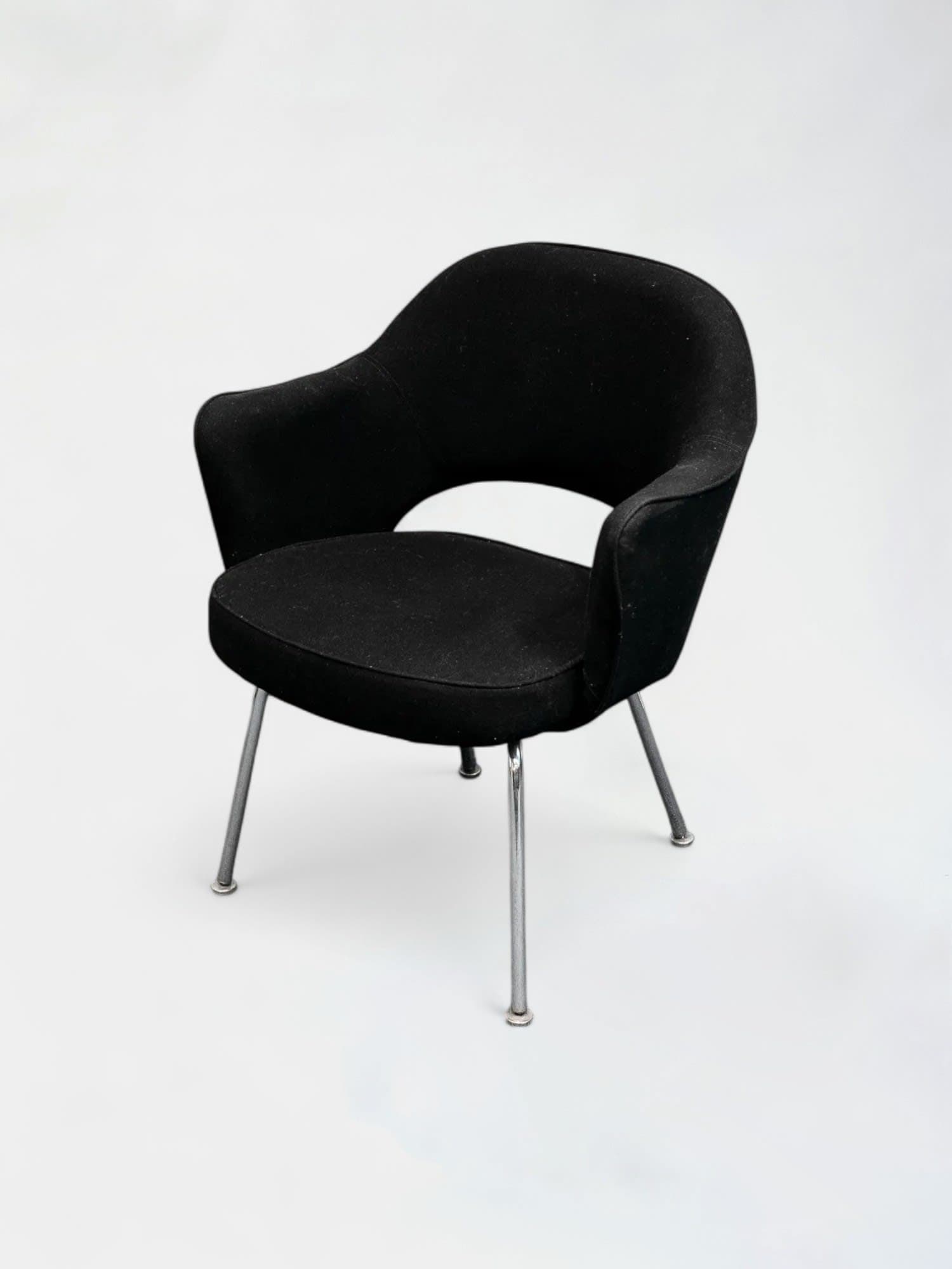 Zwarte stoffen fauteuil-1
