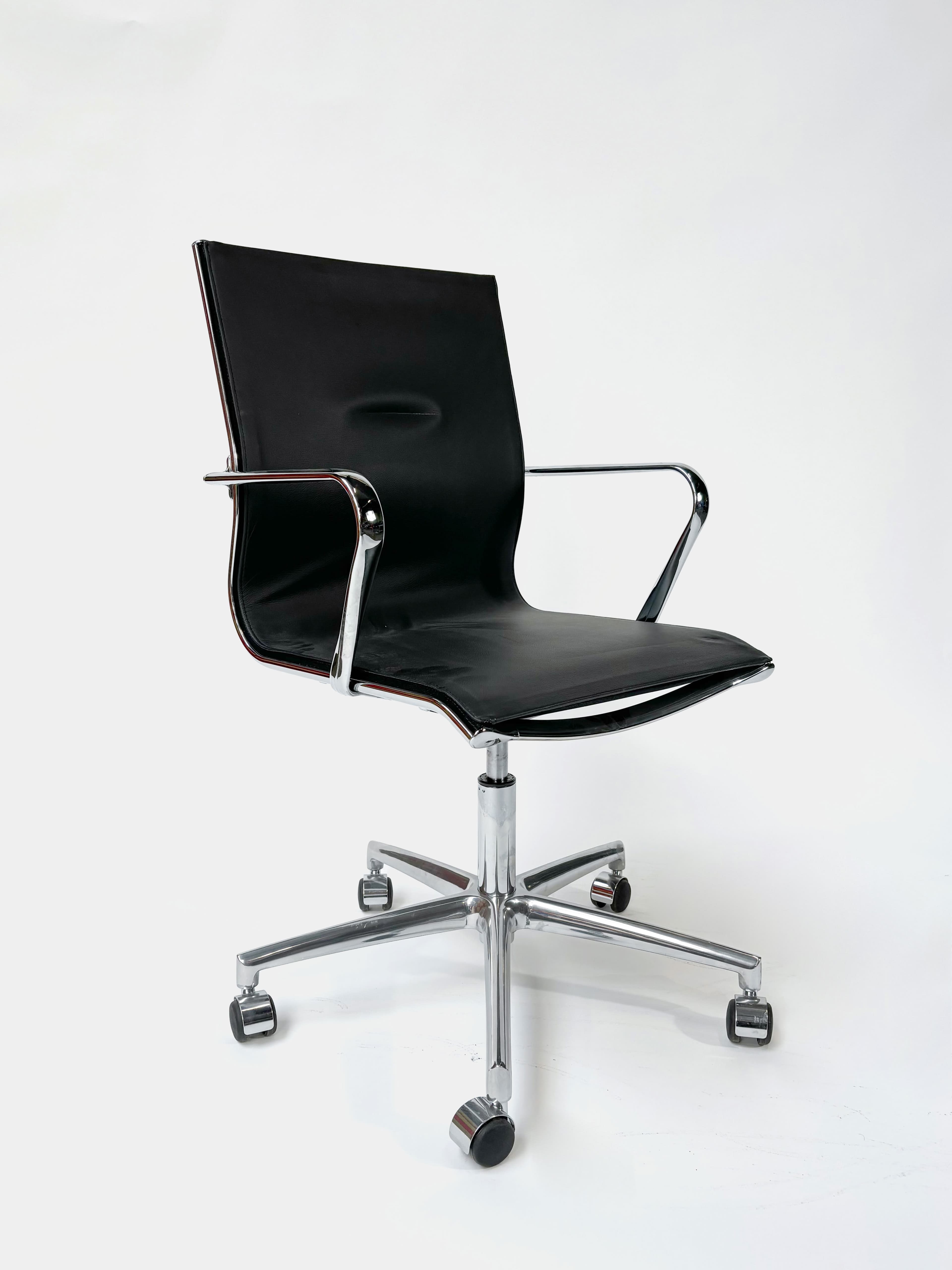 FANTONI ELLE LEATHER Office chair on wheels-0
