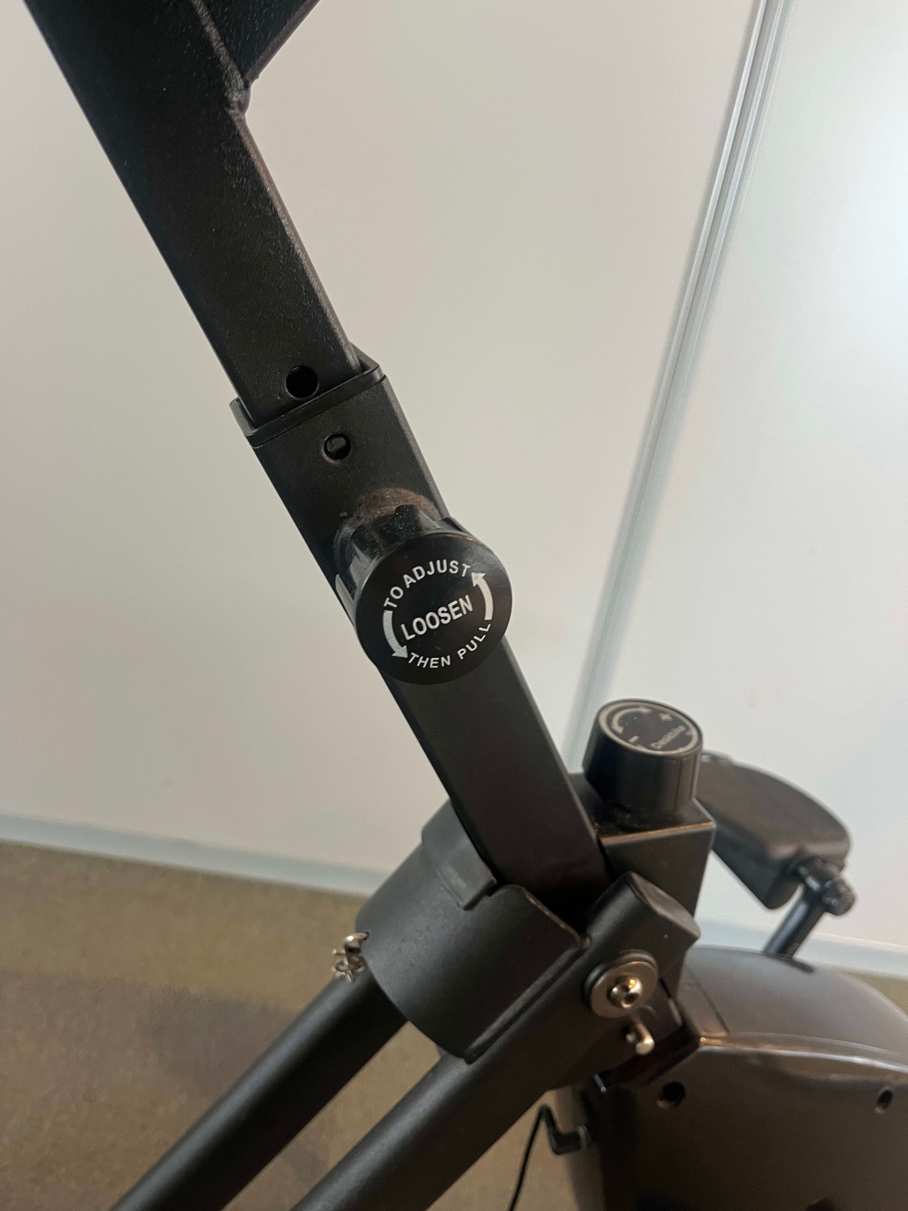 Pupitre à vélo noir-1