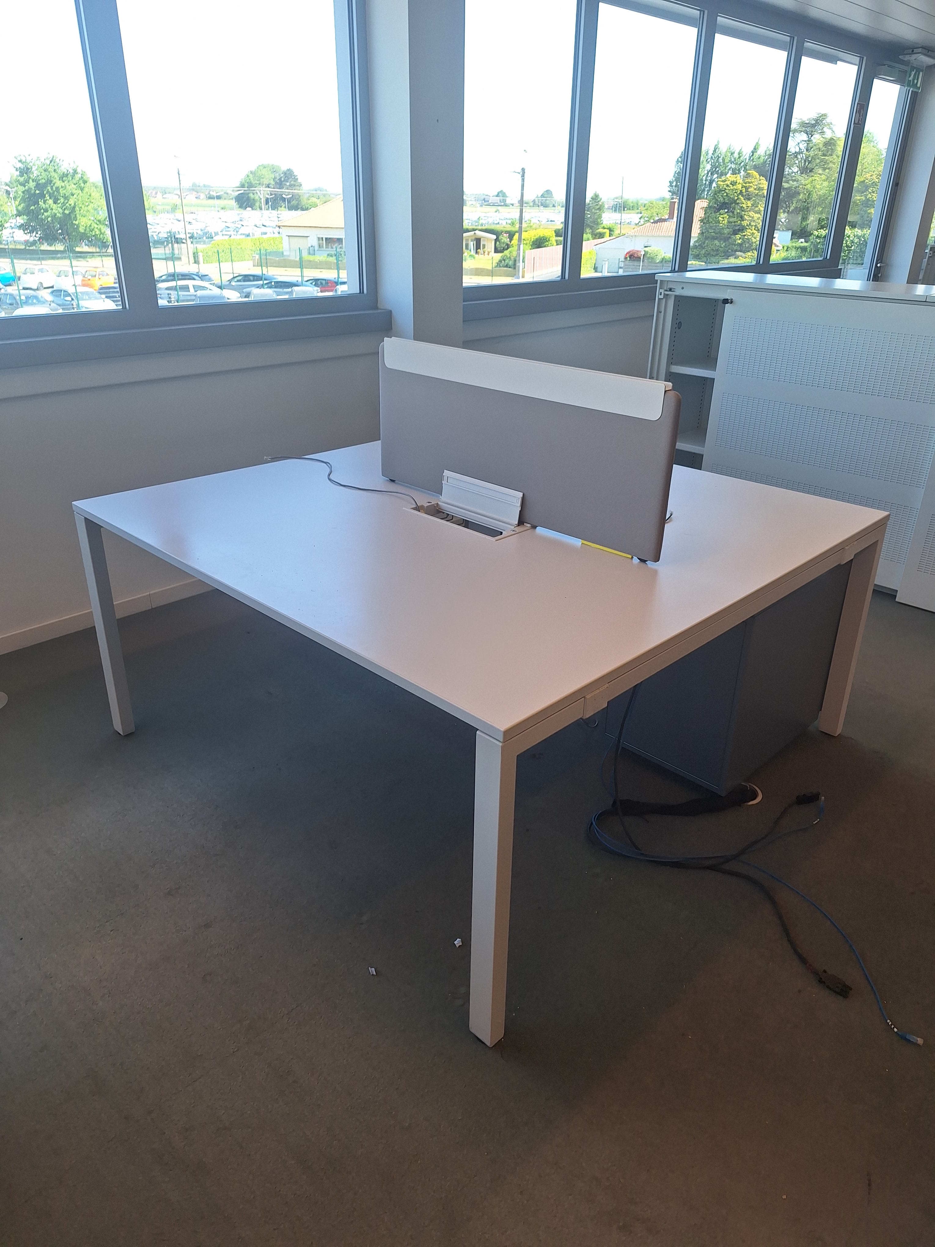 Vitra WorKit 180-160cm white 2 person desk without the partition -3