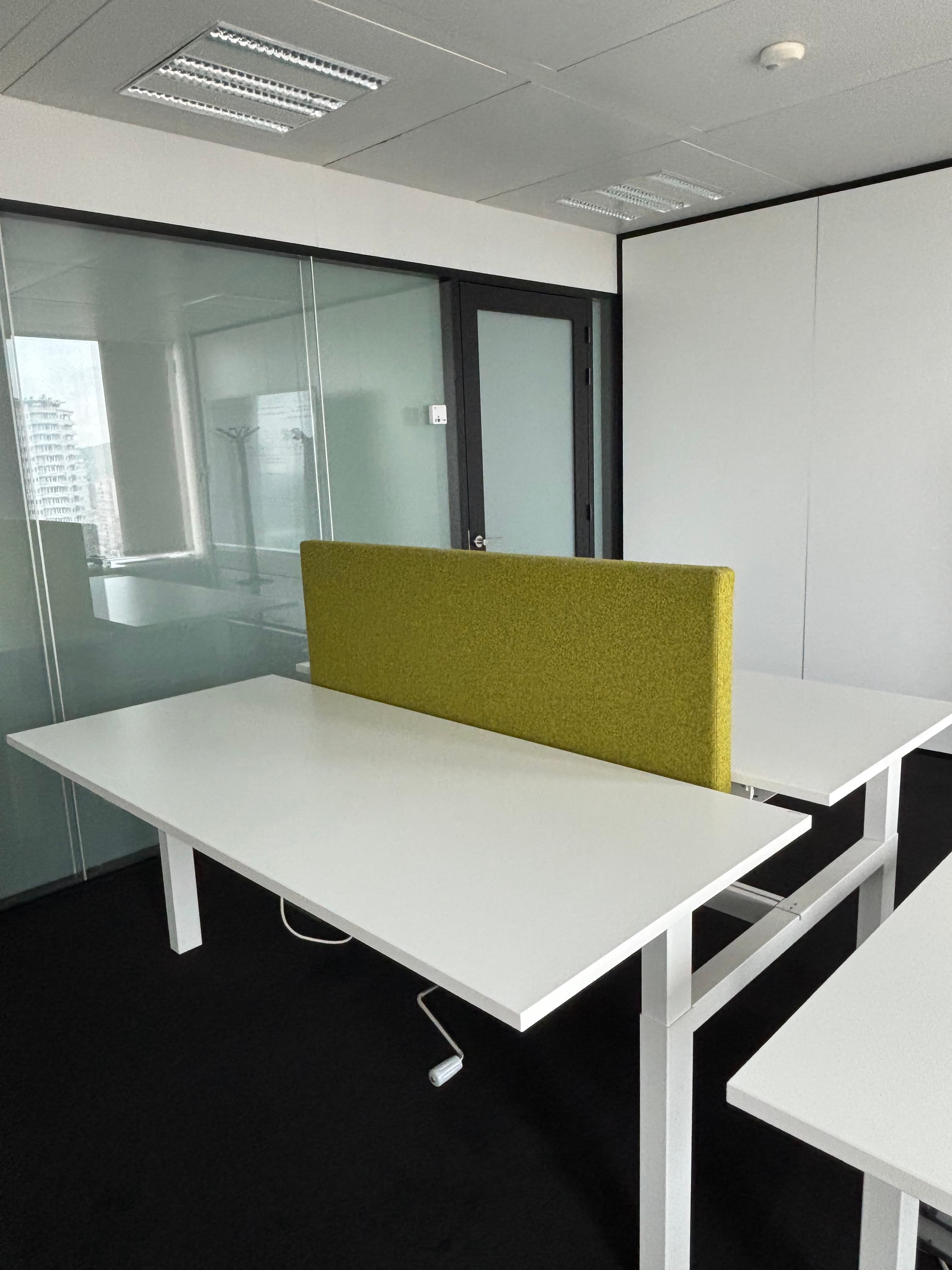 Séparateur acoustique vert pour bureau-1