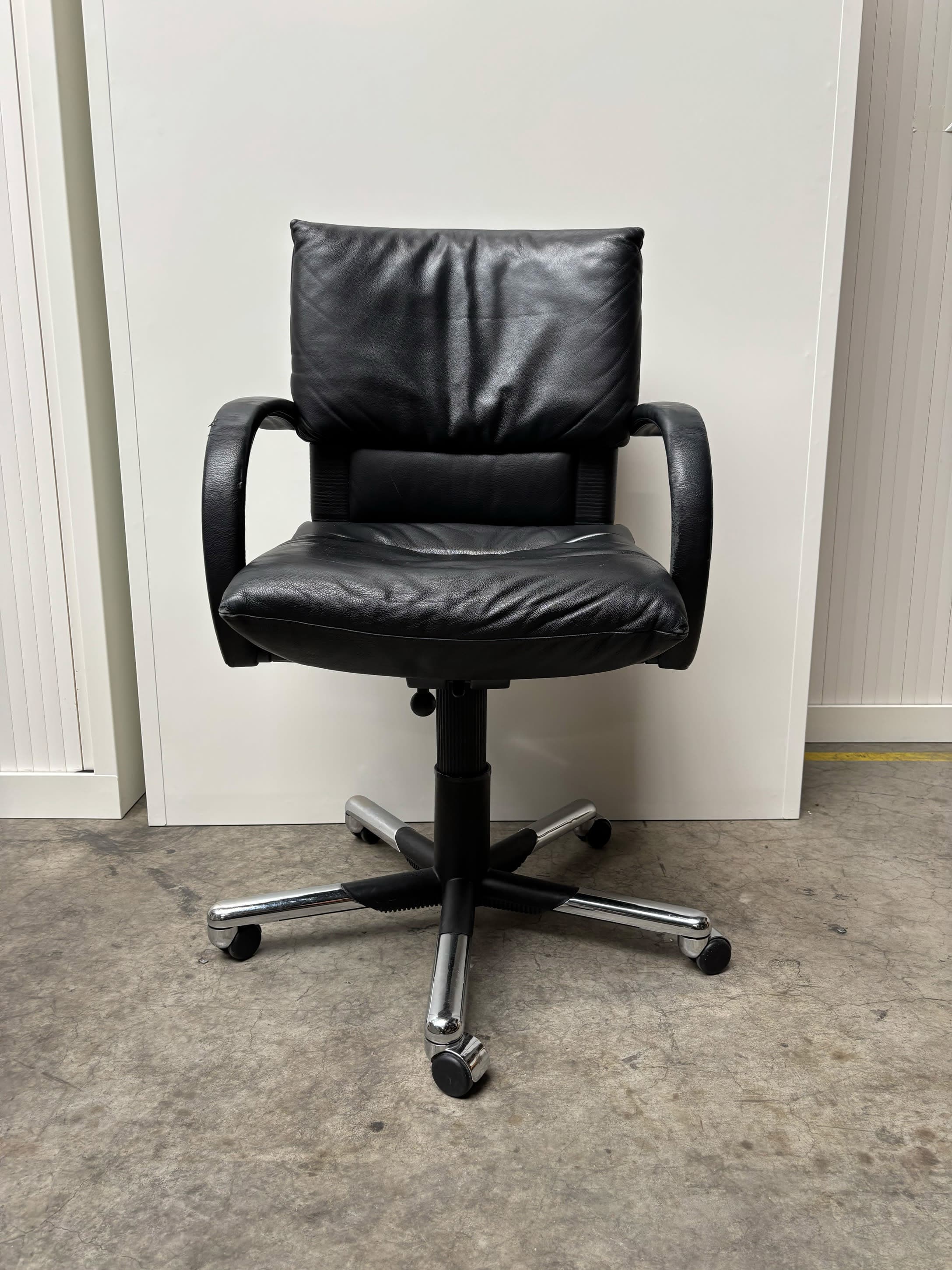 Vitra Black Leather Office Chair with Adjustable Features and signs of use-1