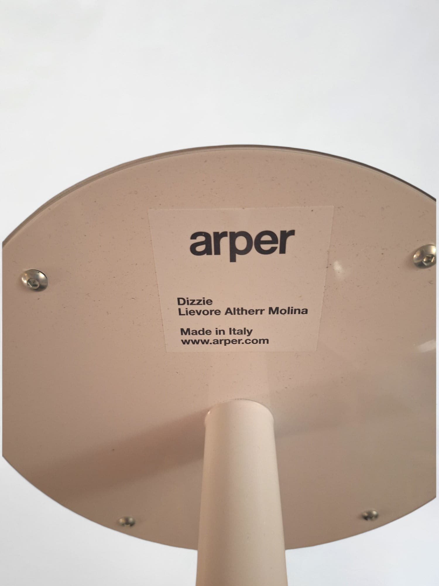 A PORTER : Table basse blanche Arper-2