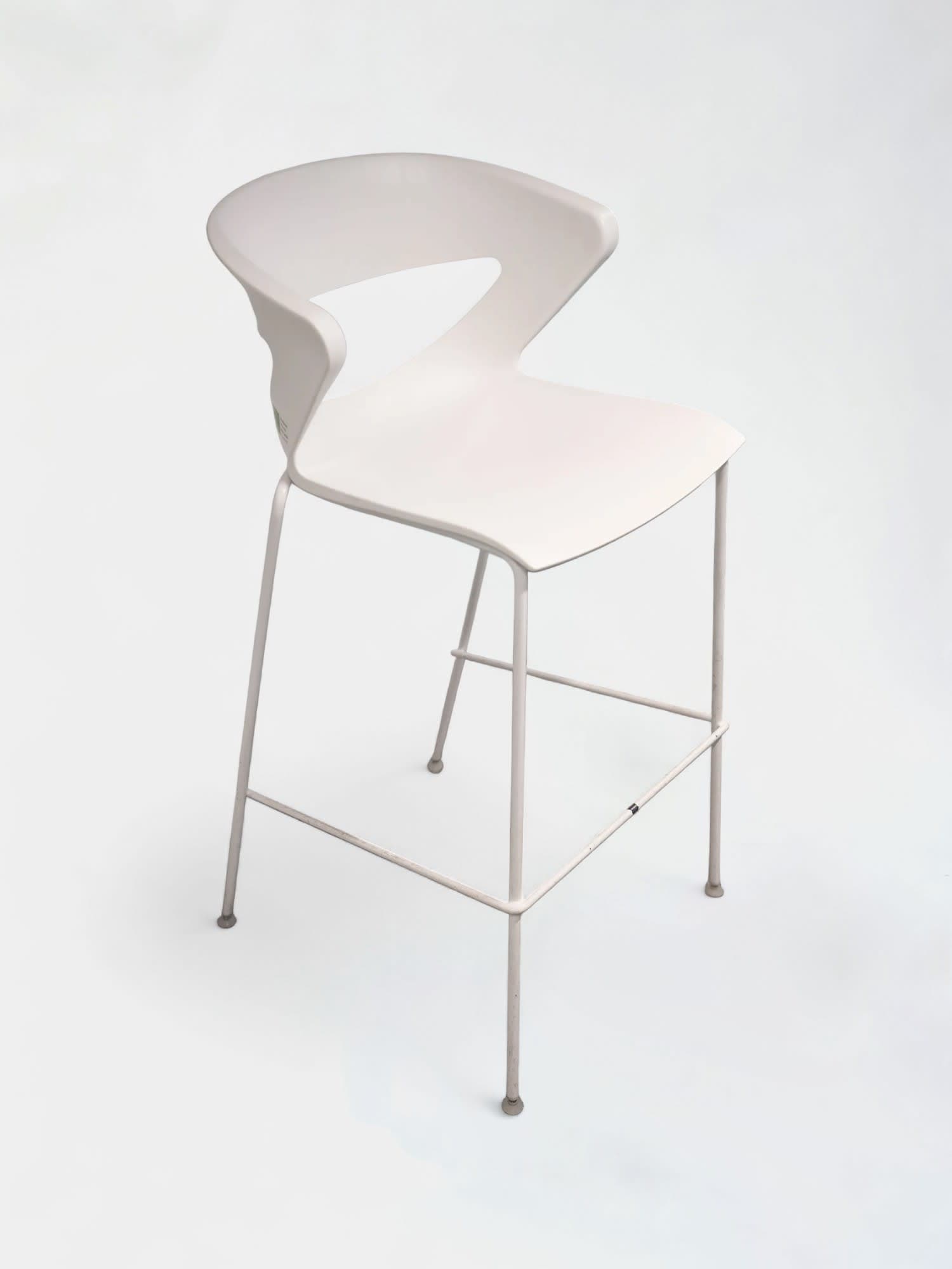 KICCA White Plastic Bar Stool with Integrated Backrest and Sleek Modern Design