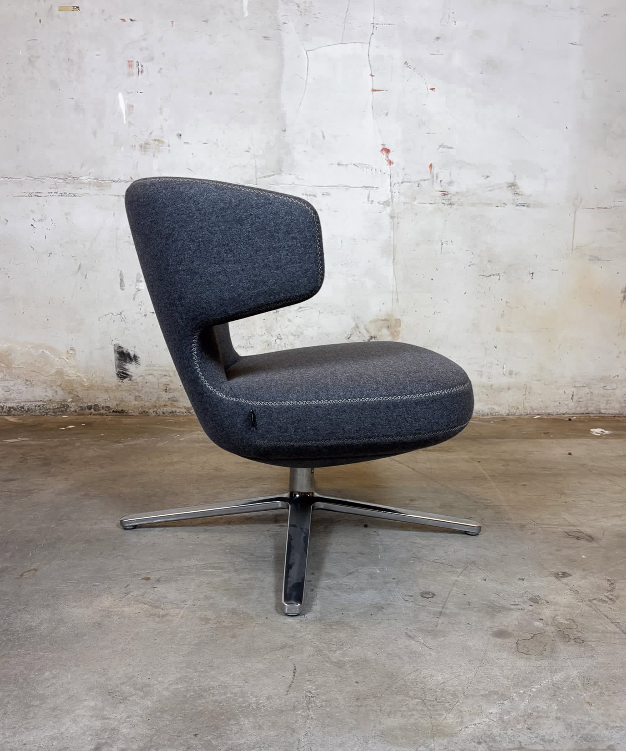 Vitra Petit Repos Lounge Chair-2