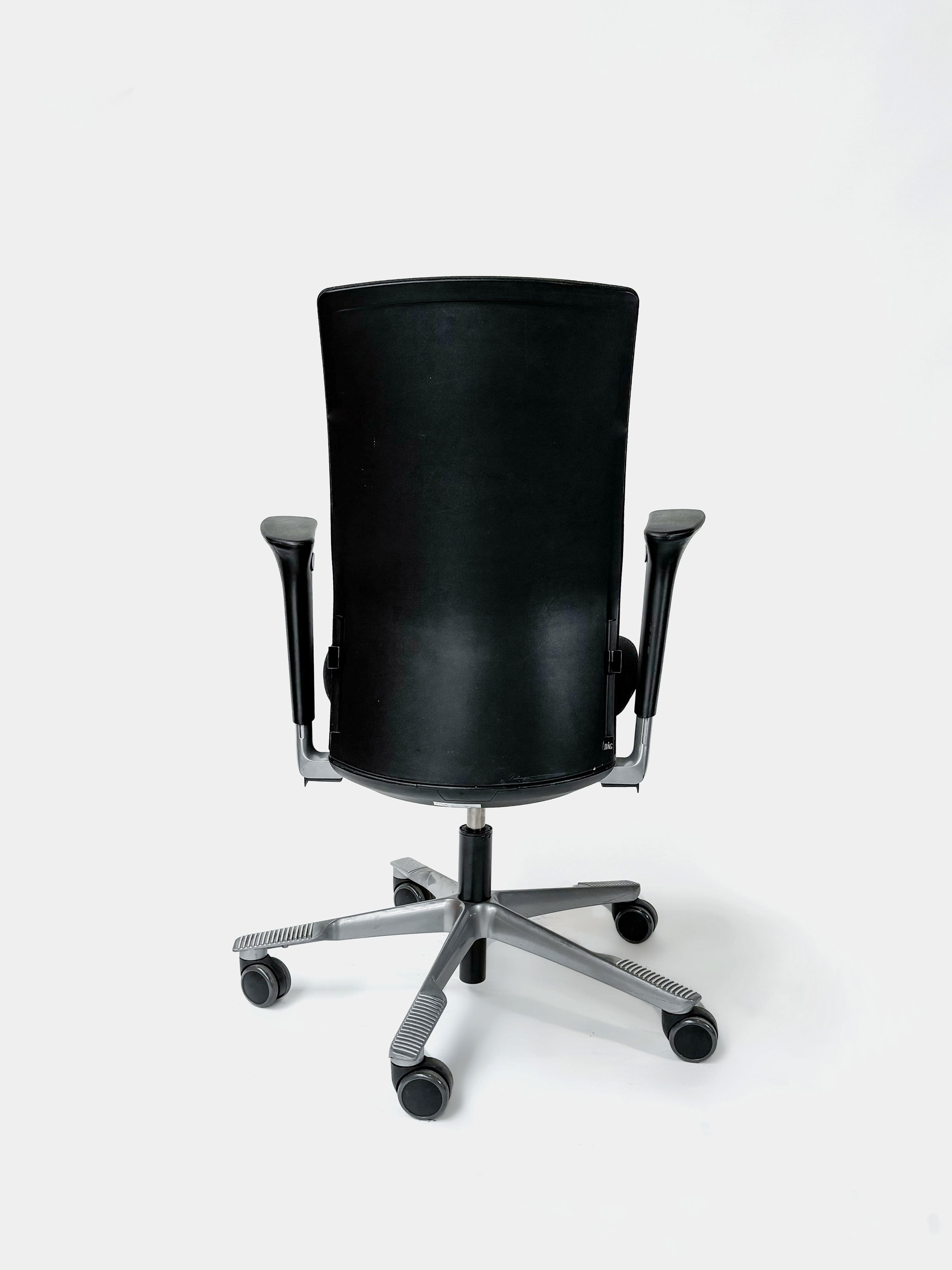 HAG Verstelbare zwarte bureaustoelen op wieltjes-5