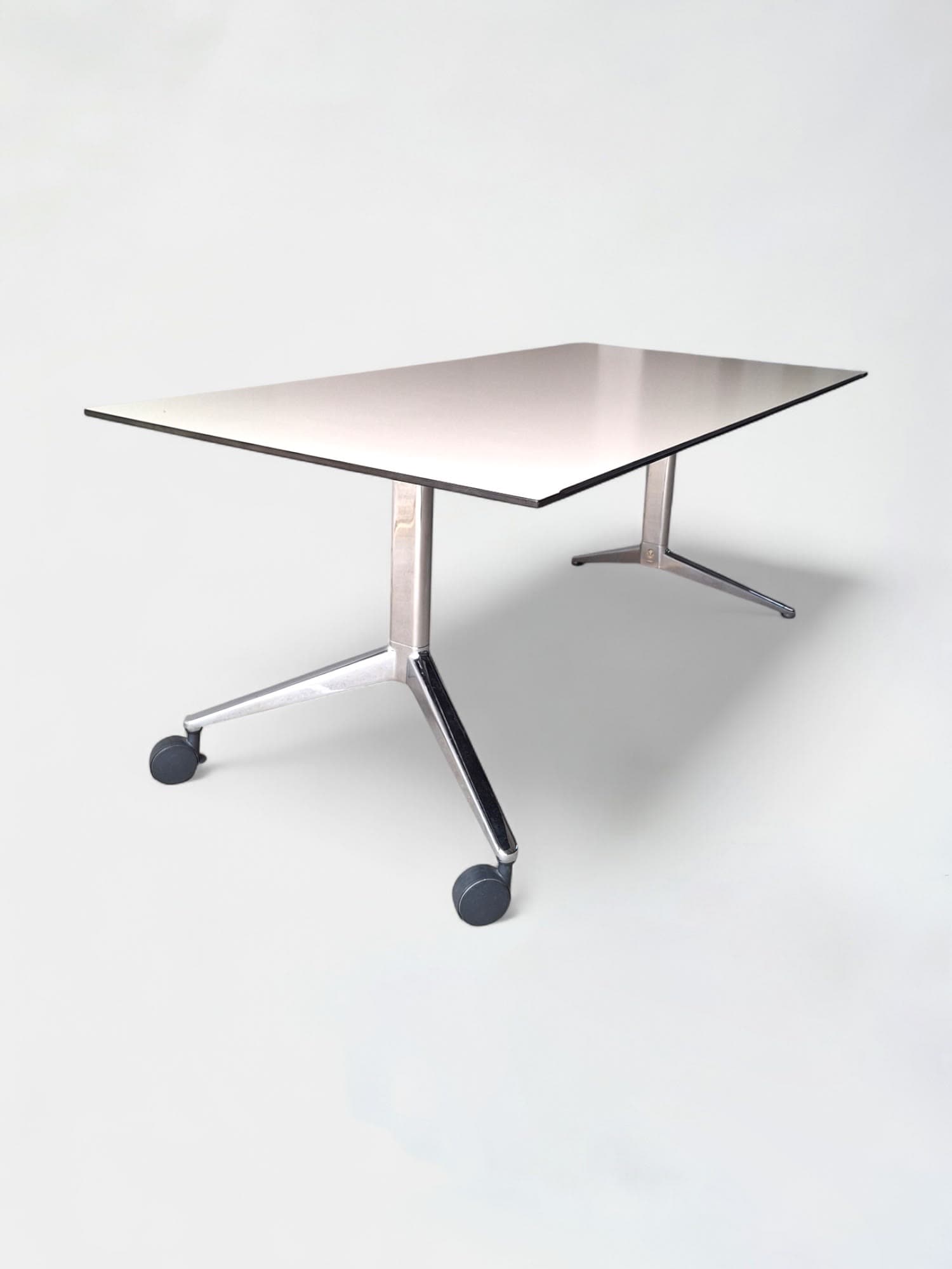 Ahrend 180cm WhiteBeige top table on 2 wheels-1