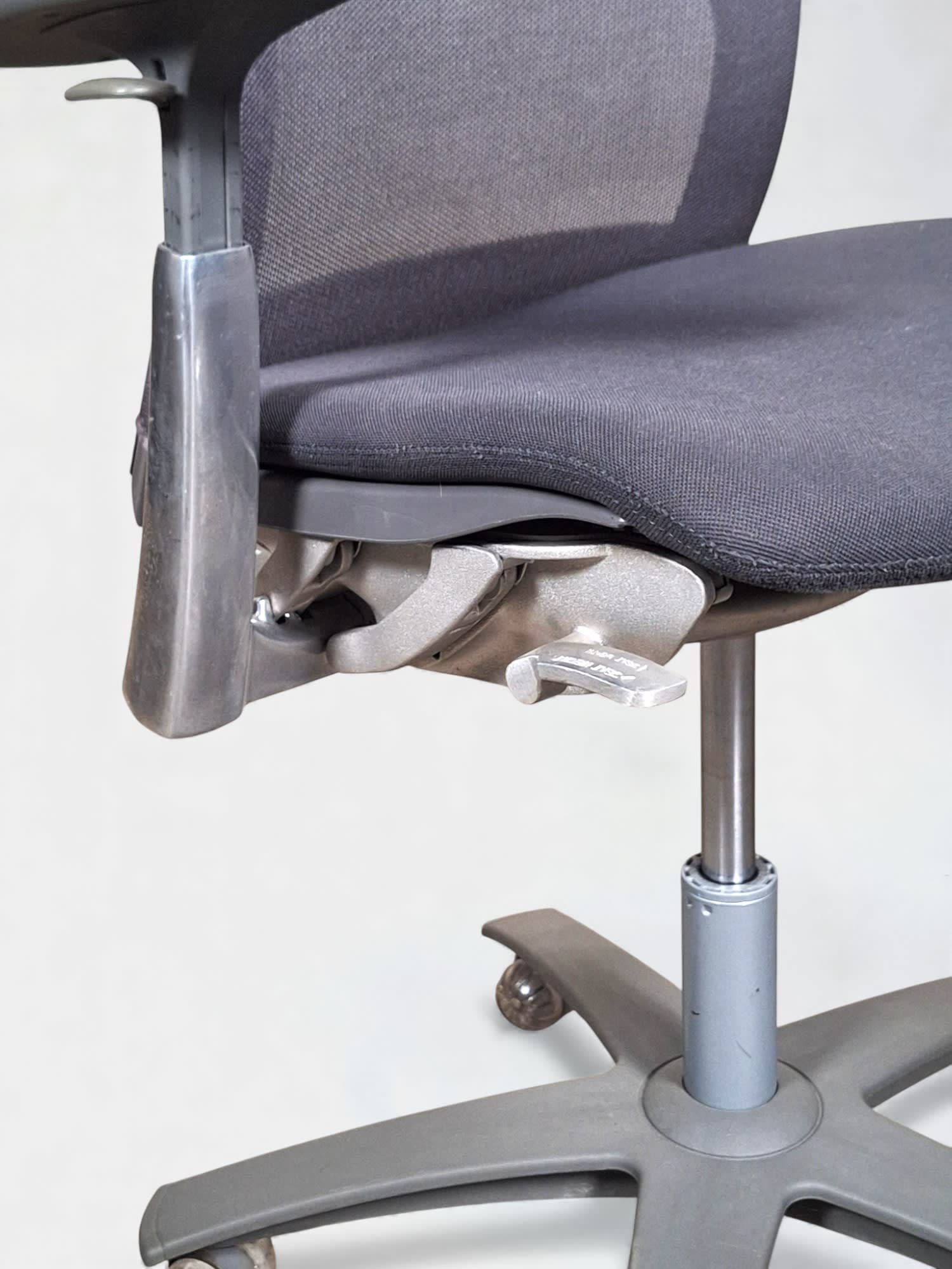 Knoll office chair - LIFE-5