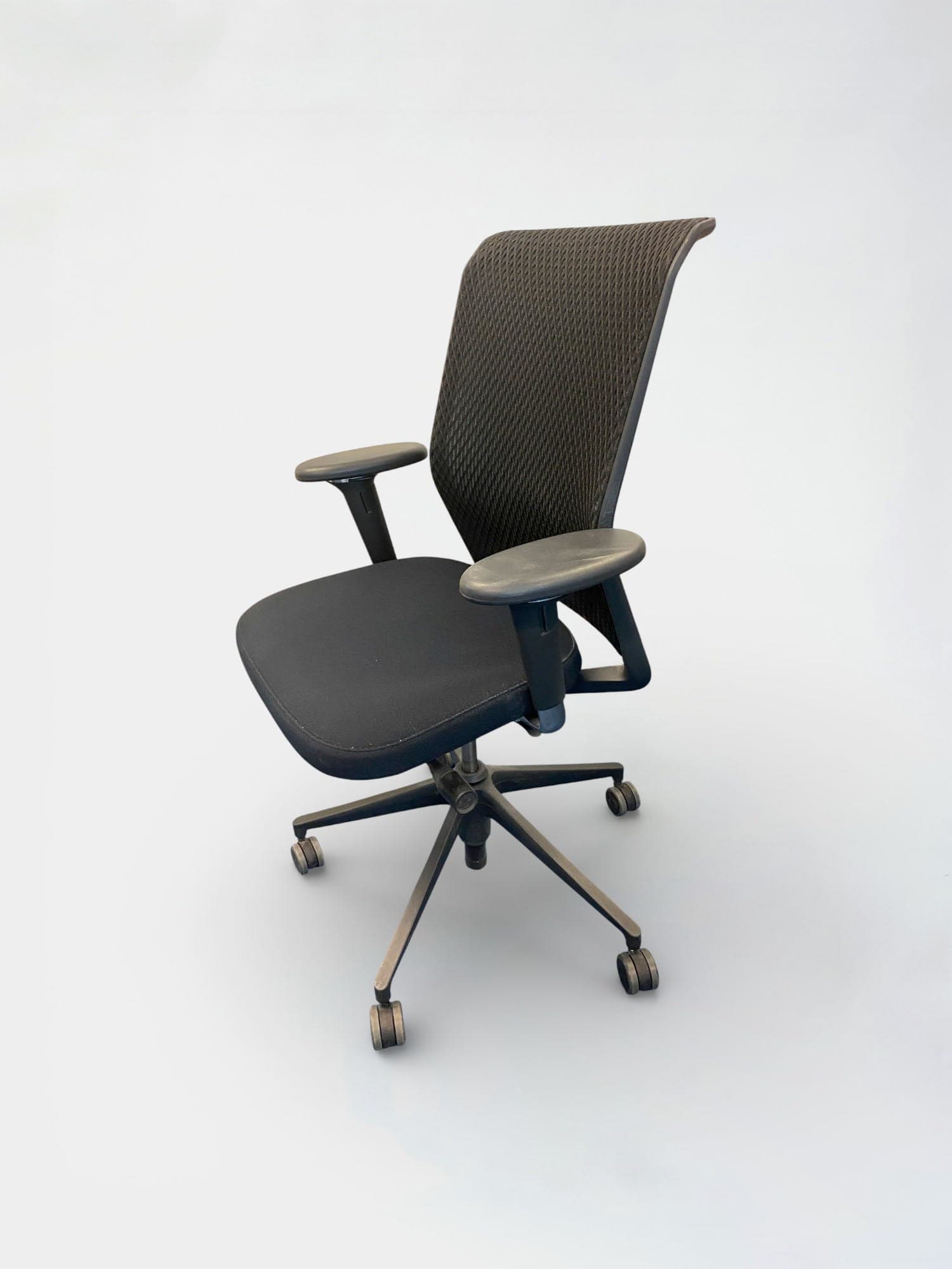 Vitra black meshed chair with black legs-1