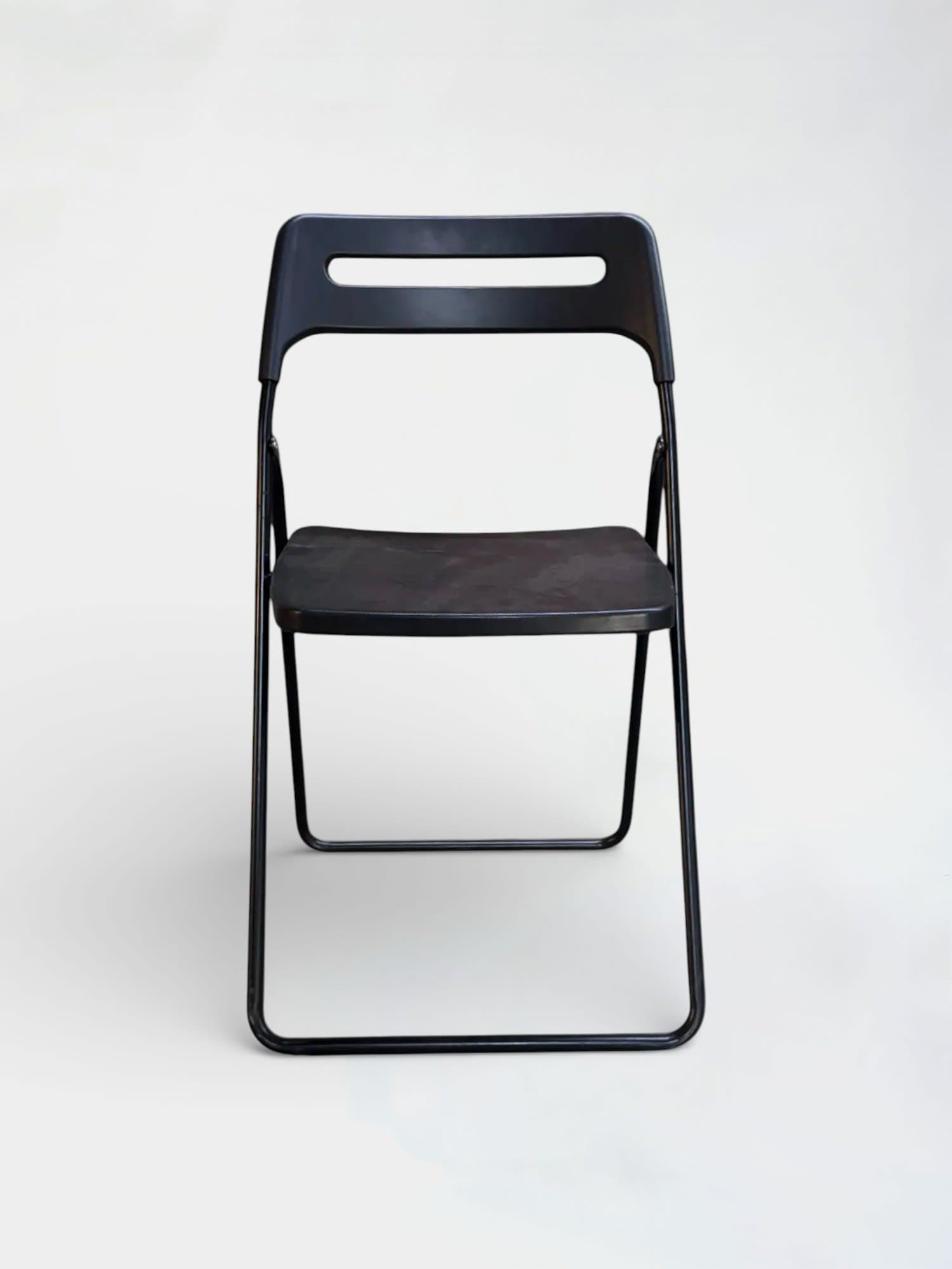 Foldable plastic black chair-1