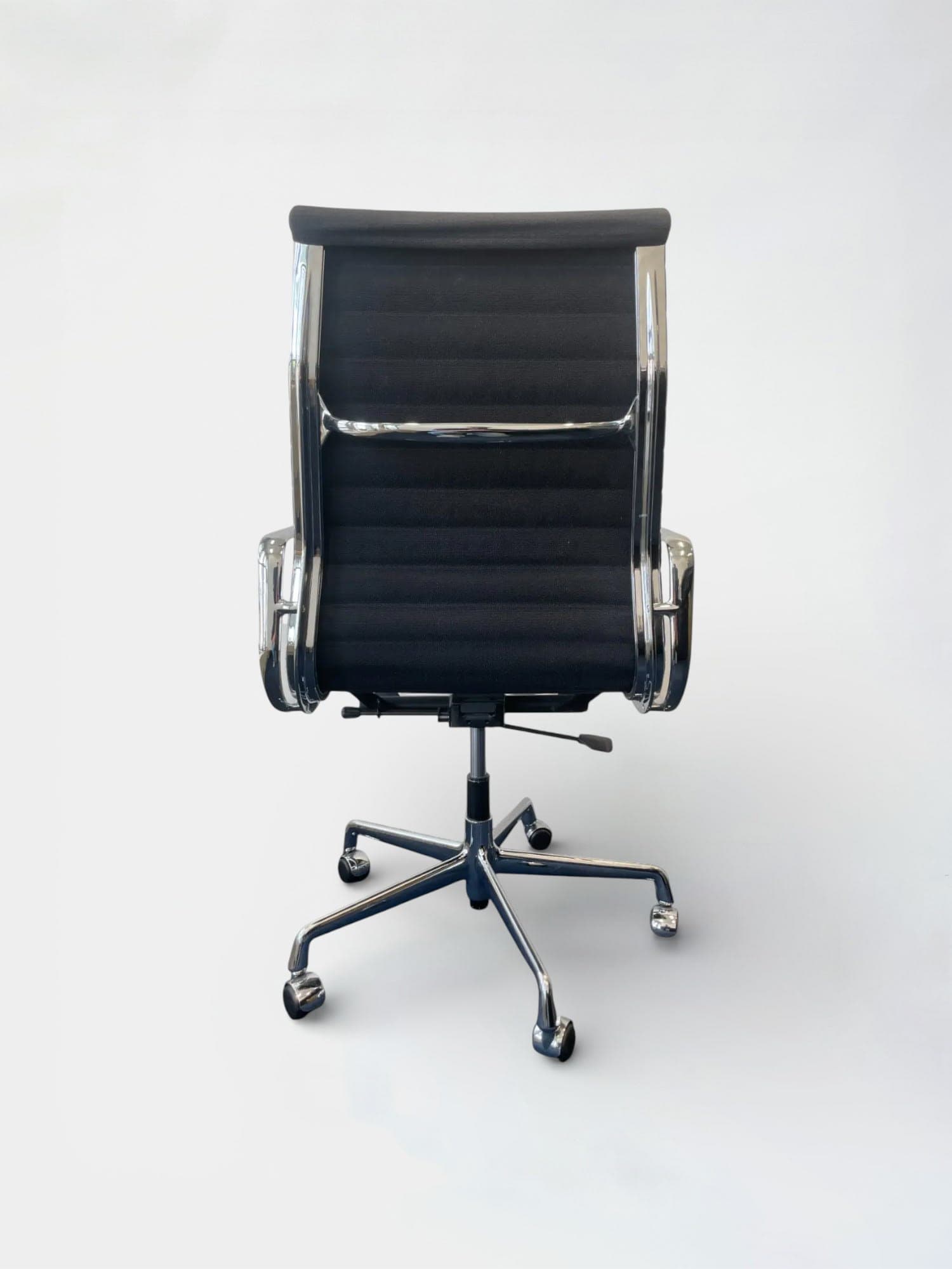 Vitra Eames - Hopsak Noir EA119-2
