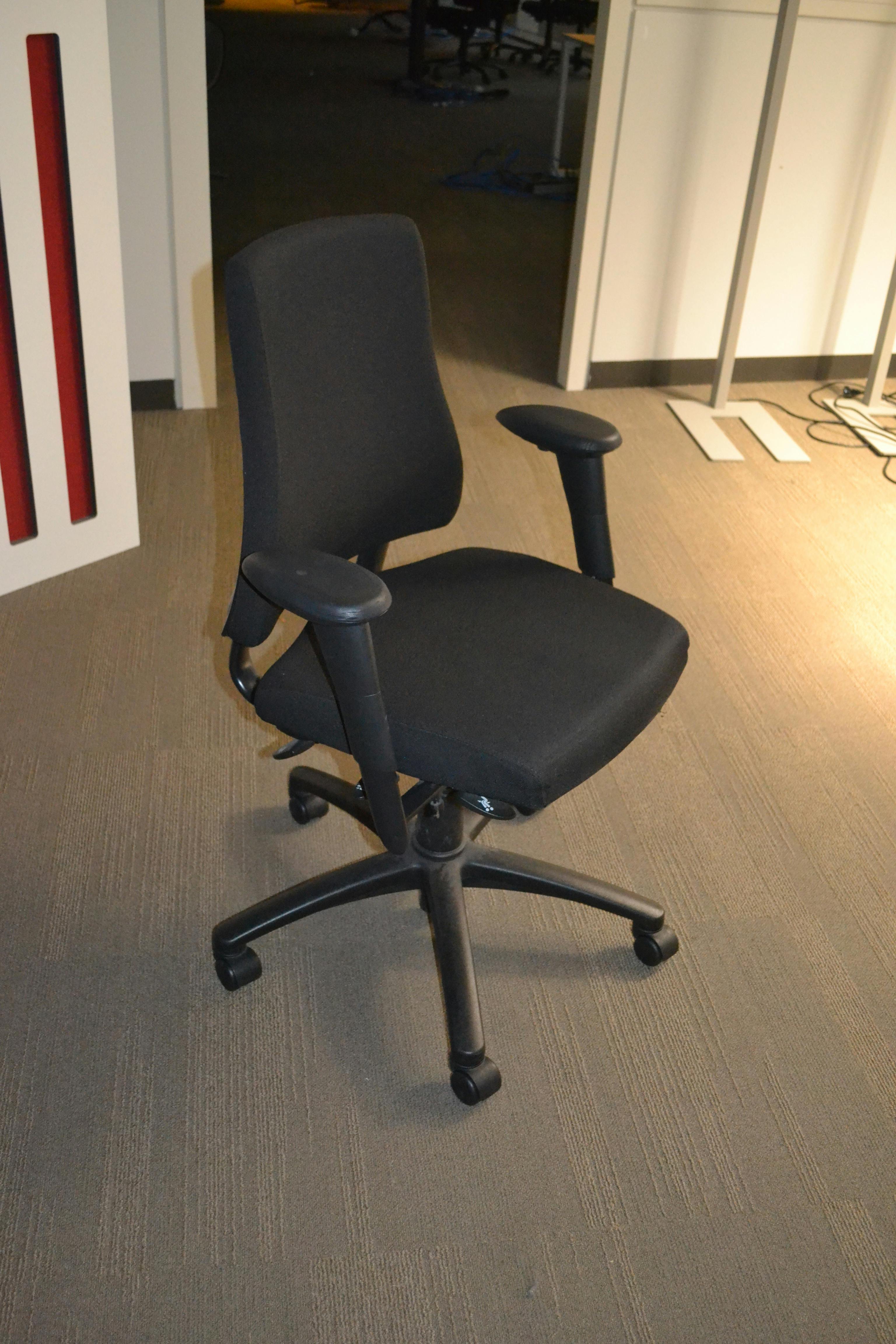 Chaise de bureau / Bureaustoel - Second hand quality "Office chairs with wheels" - Relieve Furniture - 1