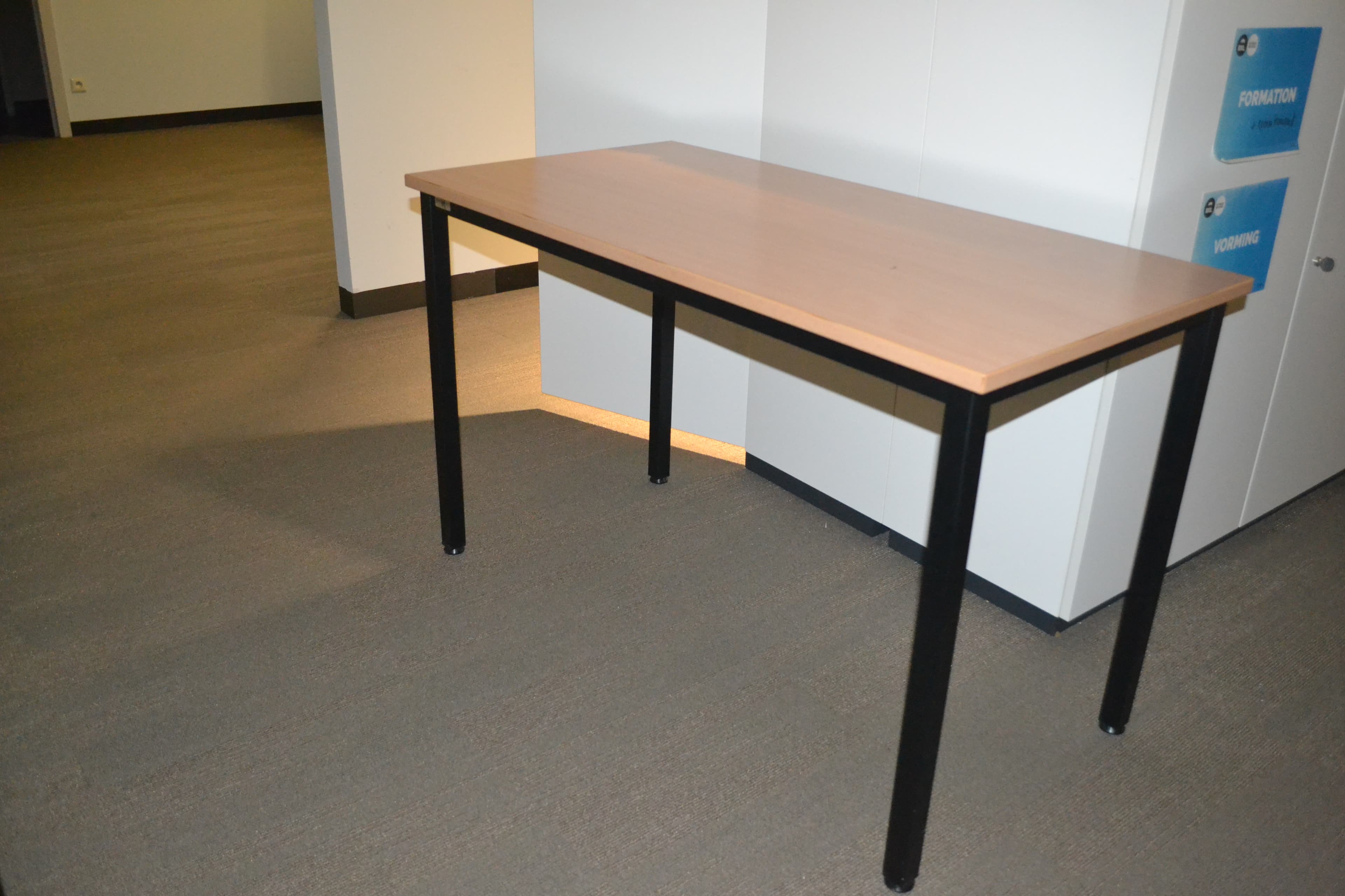 Table rectangulaire / Rechthoekige Tafel-0