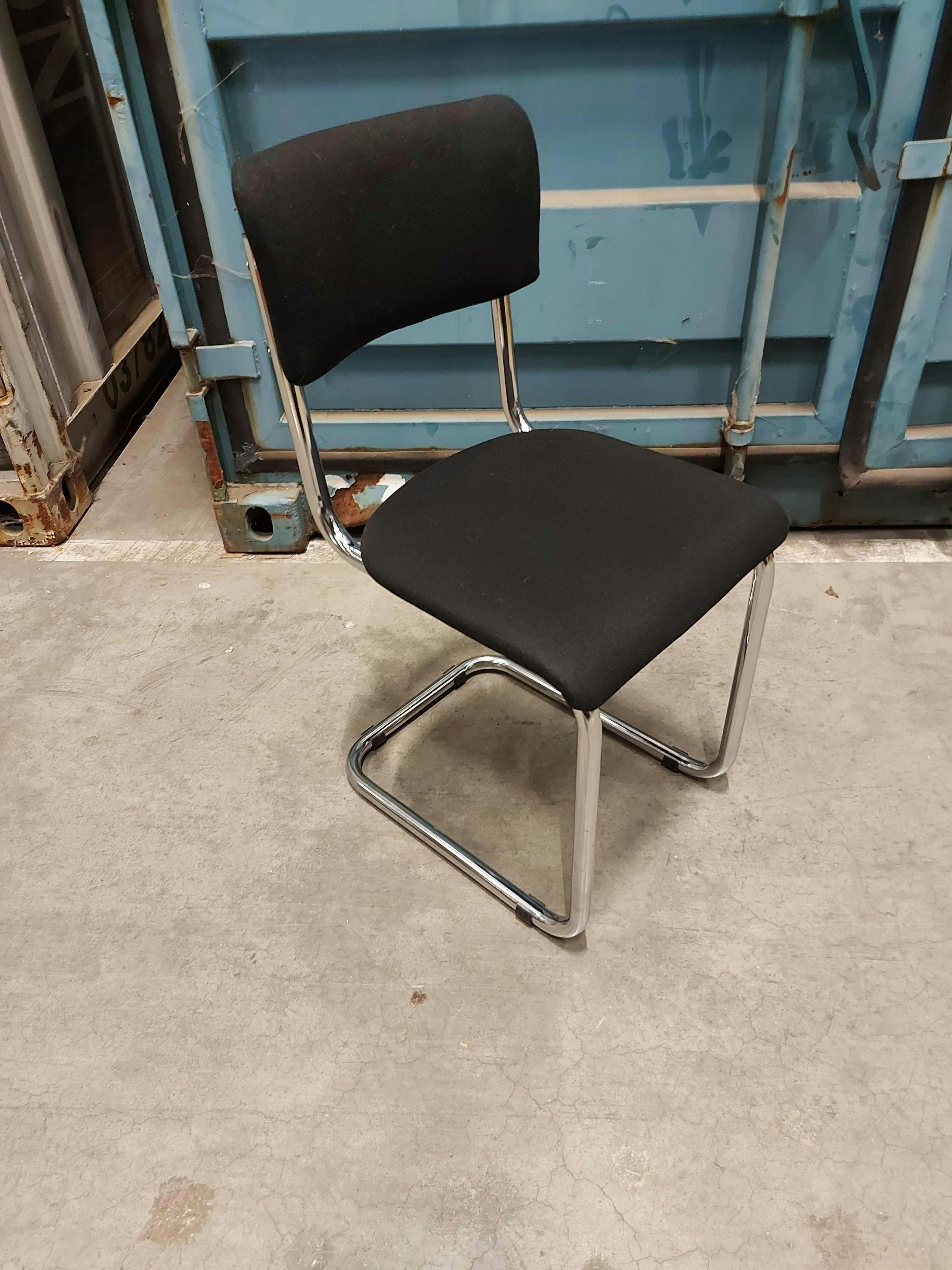 Chaise Vintage noir pieds en alu / Zwarte vintage stoel met aluminium poten - Qualité de seconde main "Chaises" - Relieve Furniture - 1