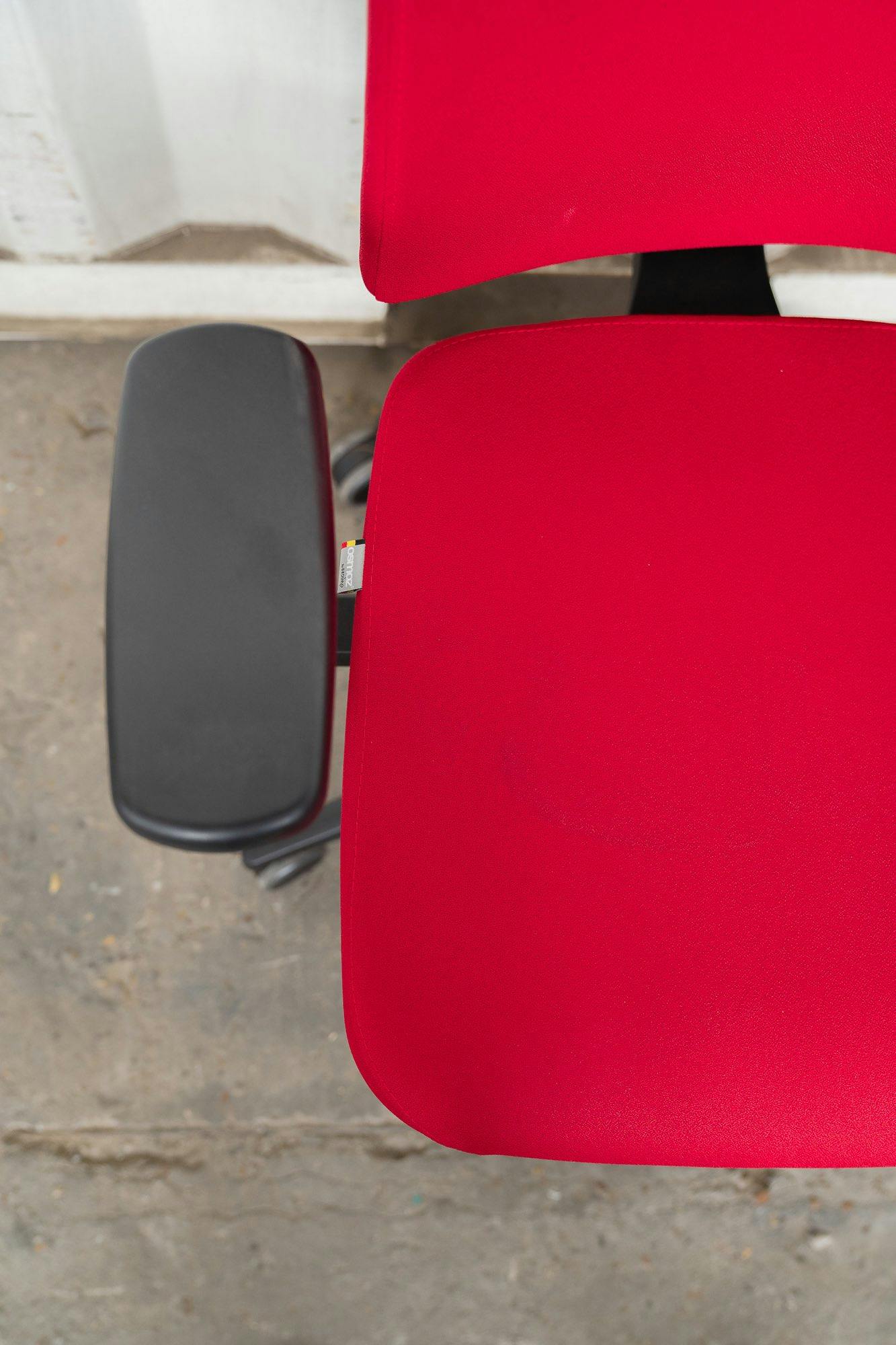 Chaise de bureau rouge Osmoz  - Tweedehands kwaliteit "Bureaustoelen met wielen" - Relieve Furniture - 1