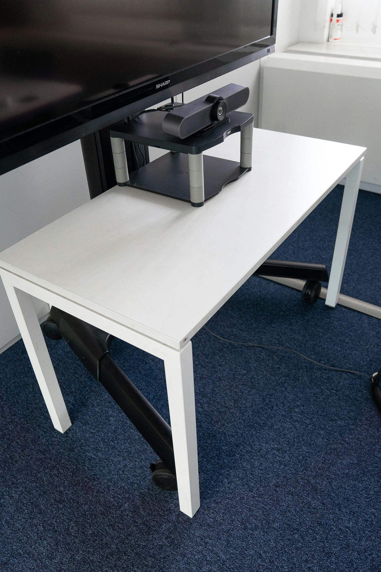 White desk 120x60cm - Tweedehands kwaliteit "Bureaus" - Relieve Furniture
