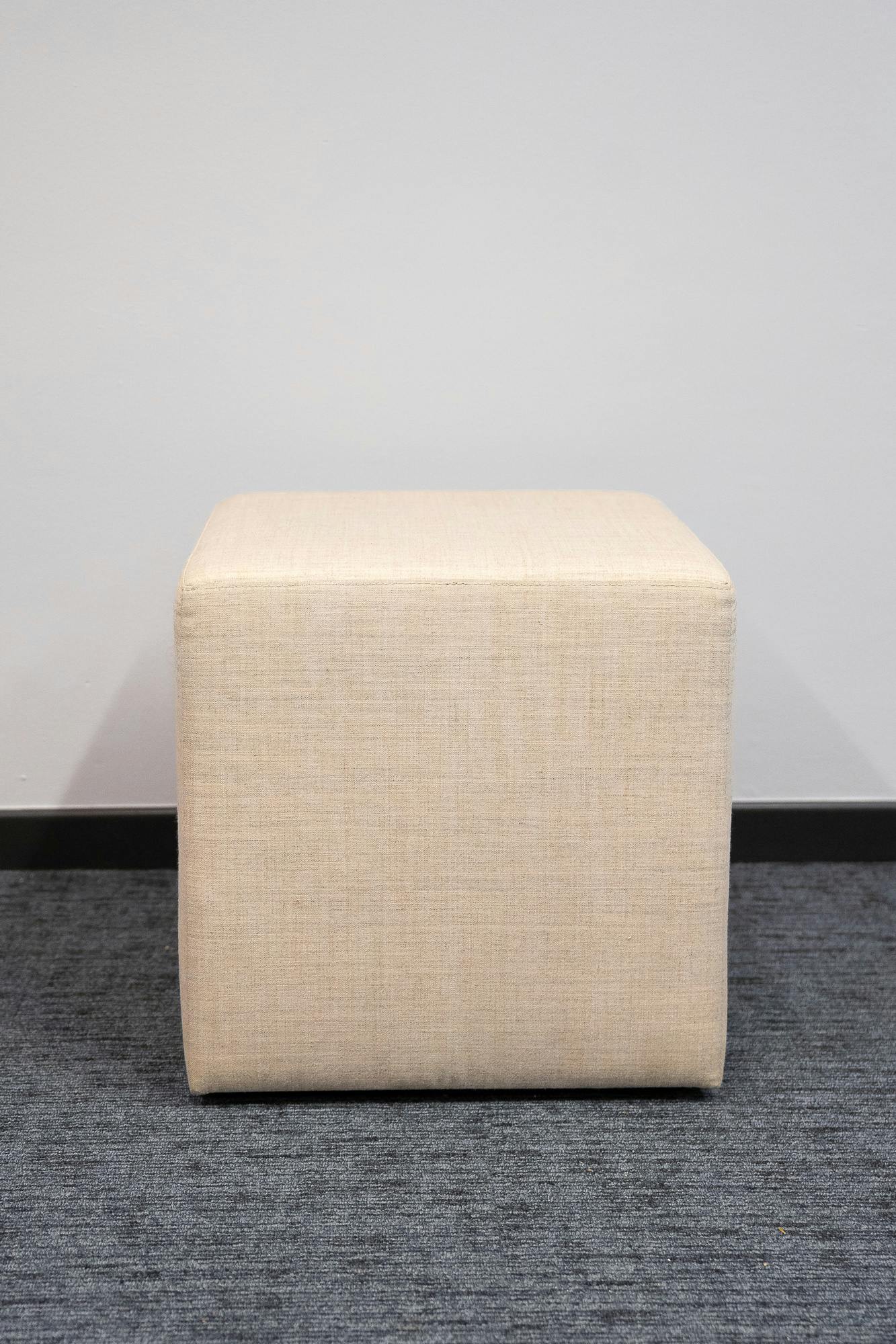 Ecru white square pouffe - Relieve Furniture