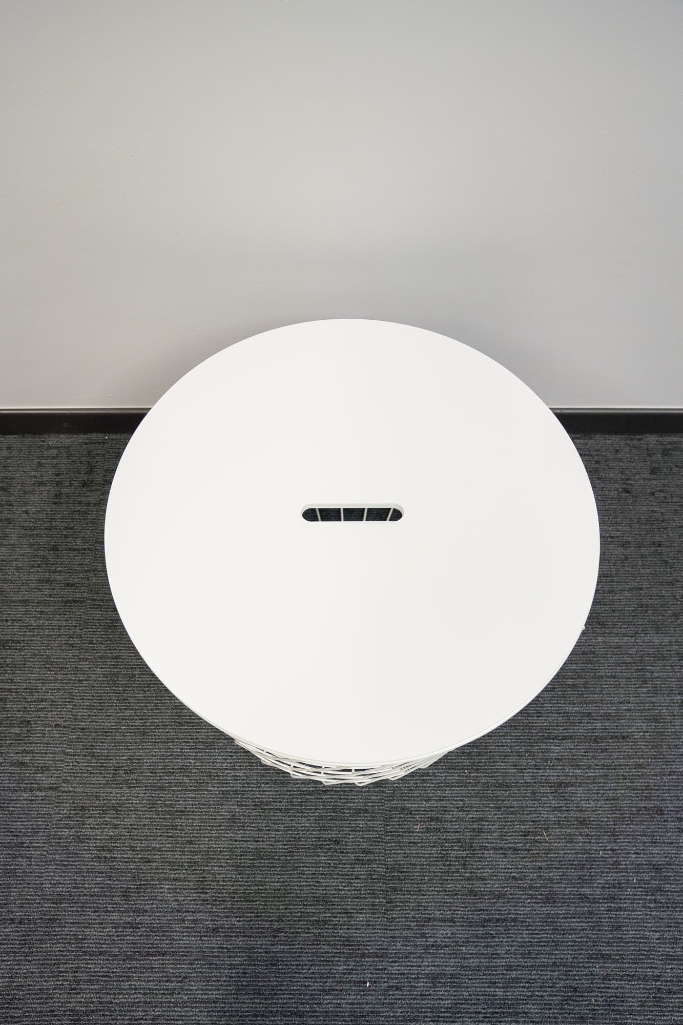 Witte opberg salontafel-1