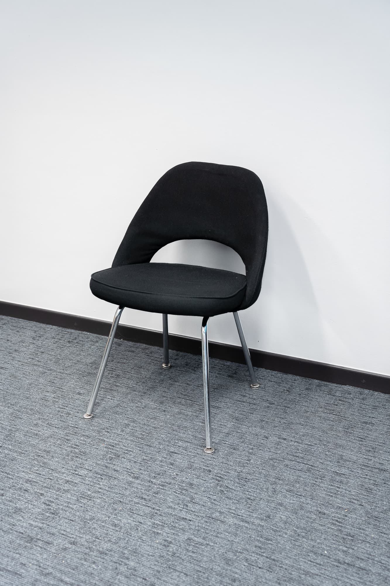 Black fabric chair with aluminum legs-1