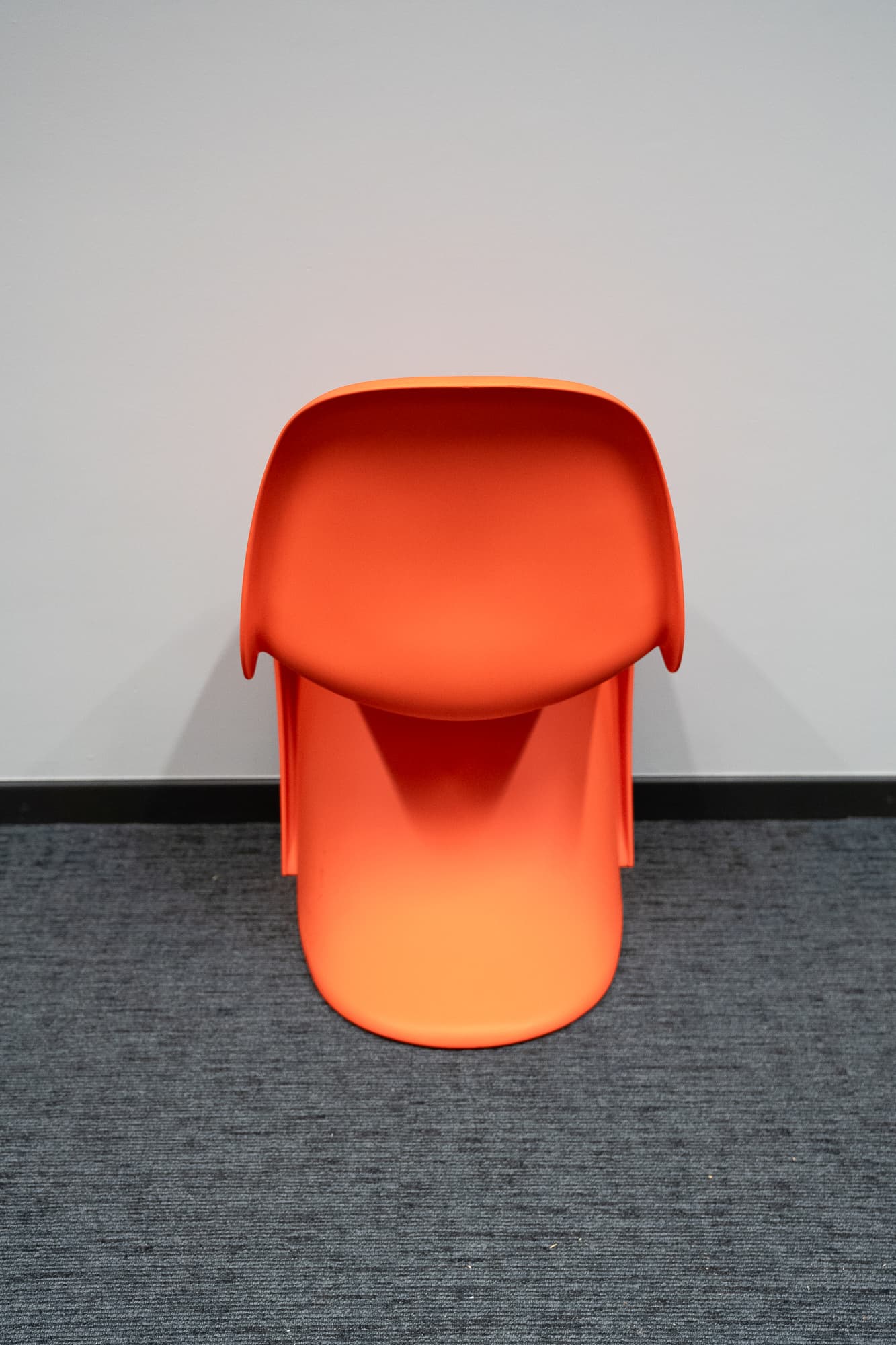Vitra chair orange-2