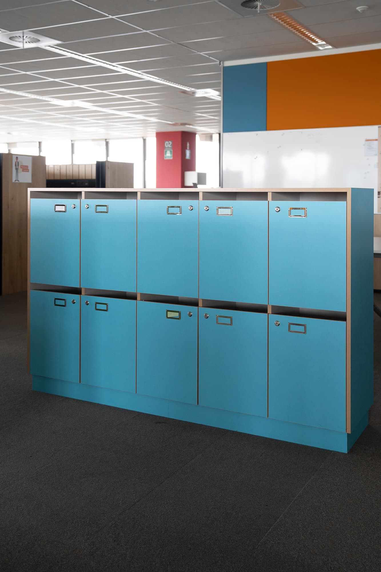 Light turquoise blue lockers with key-0