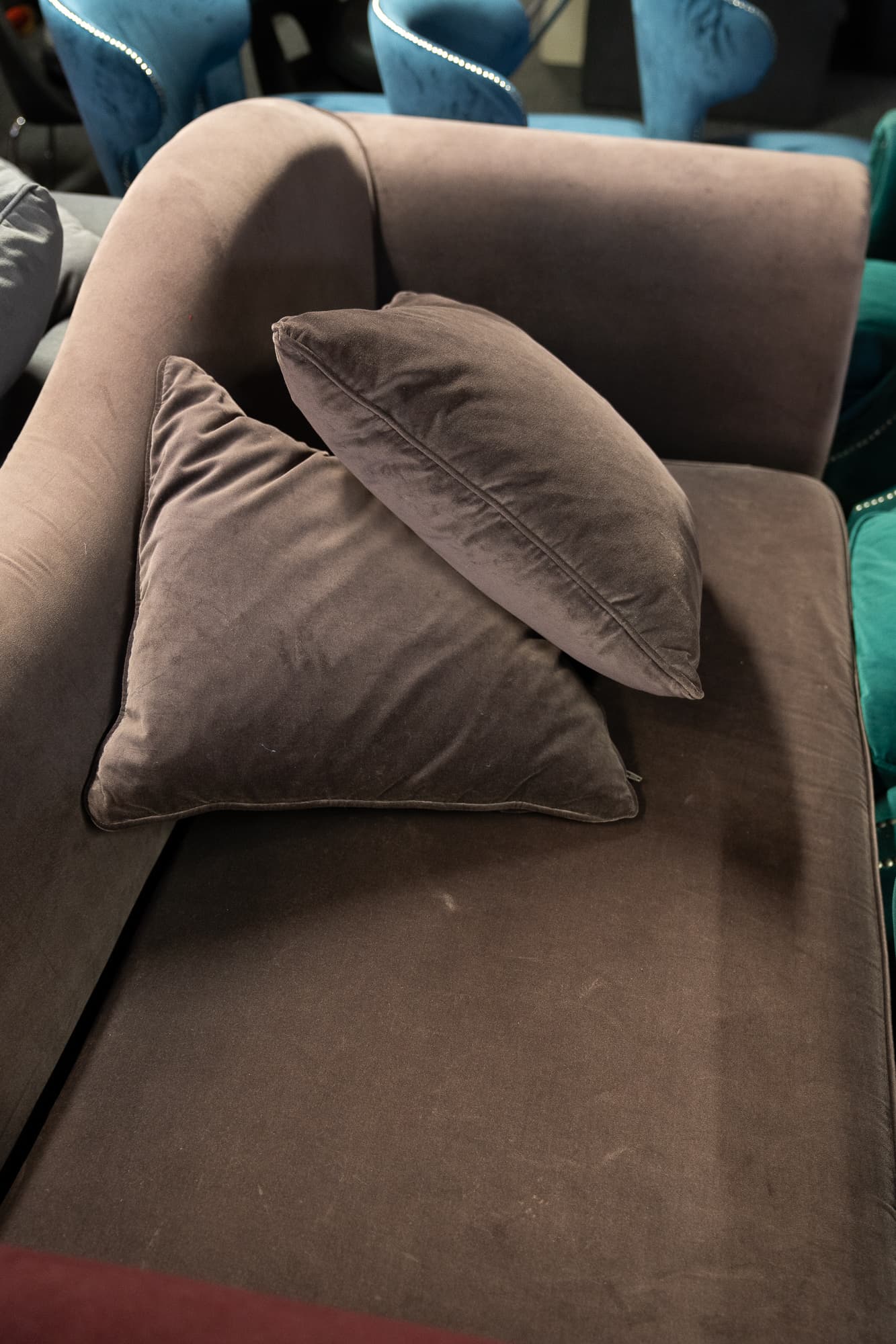 grijs-rood fluweel meridienne-0