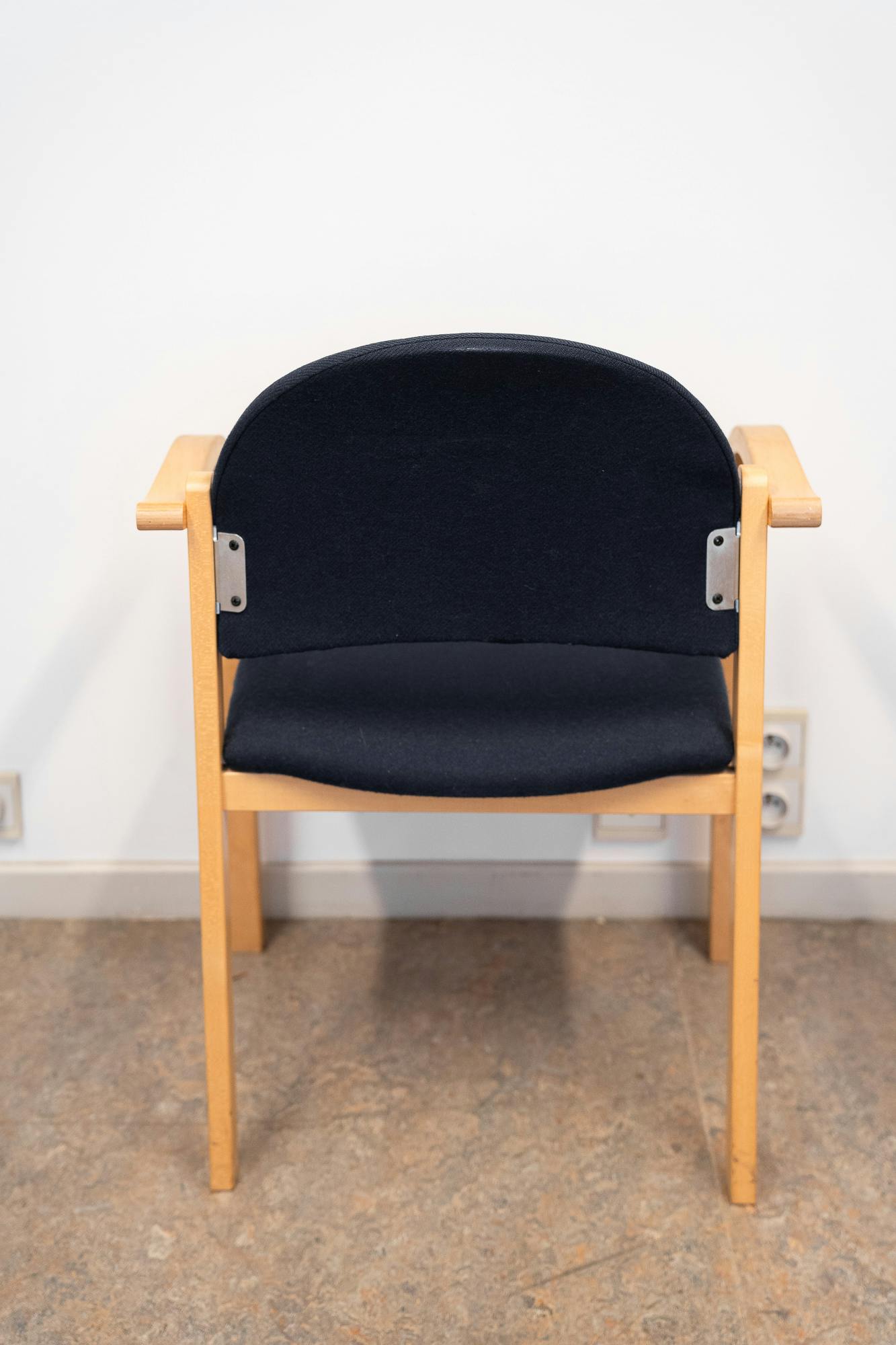 chaise ikea en velour bleu - Qualité de seconde main "Chaises" - Relieve Furniture - 3