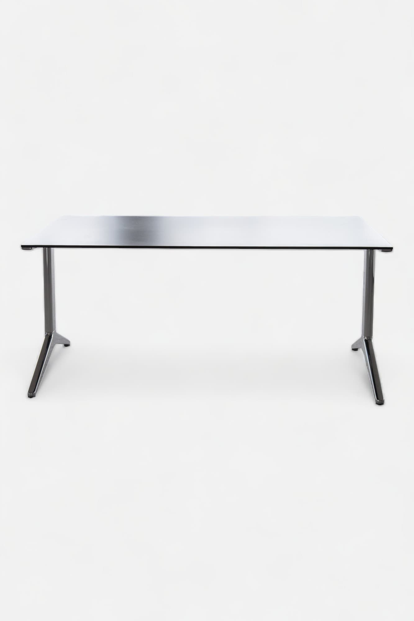 Ahrend 180cm black table top without castors-1