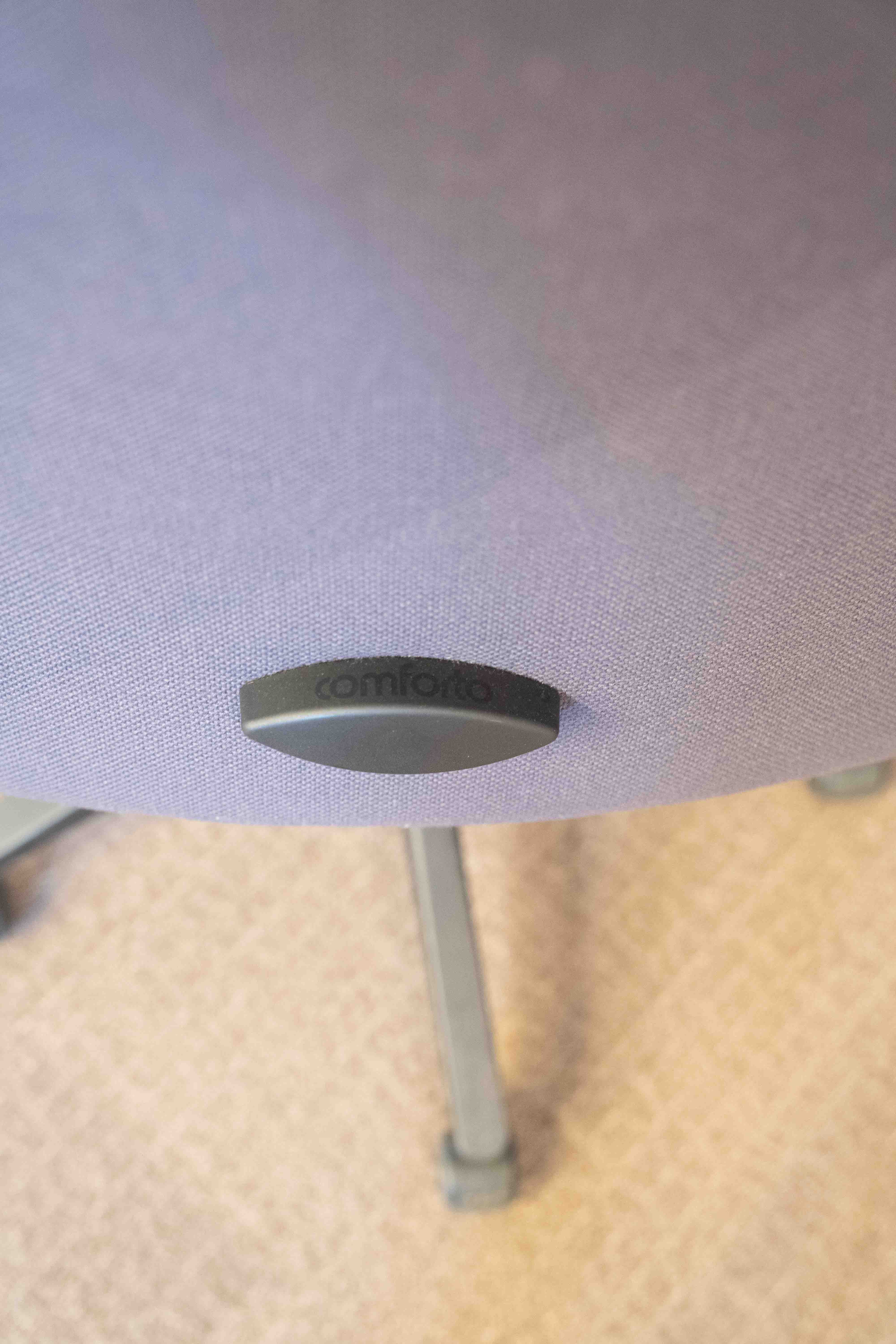 Comforto dark Grey office chair on wheels-4