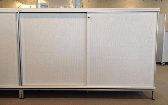 Gumpo white cabinet with sliding doors and key locking system 160cm-0