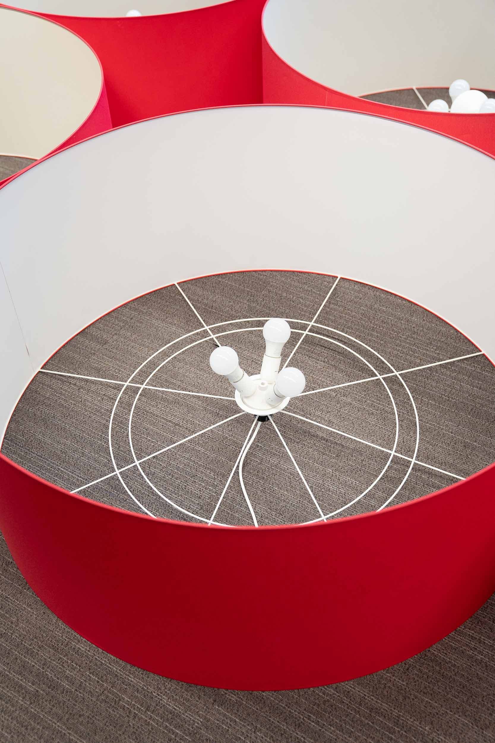 Plafonnier rouge 120cm