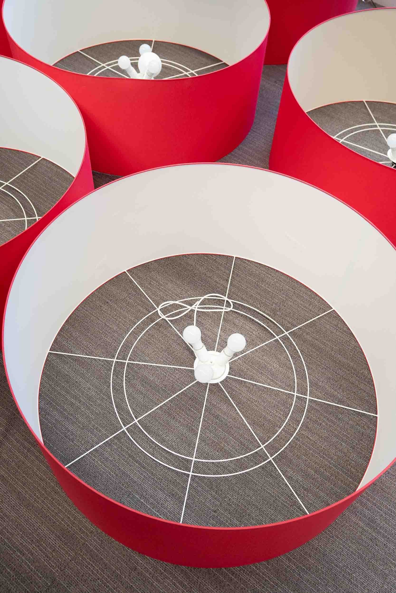 Plafonnier rouge 120cm-1