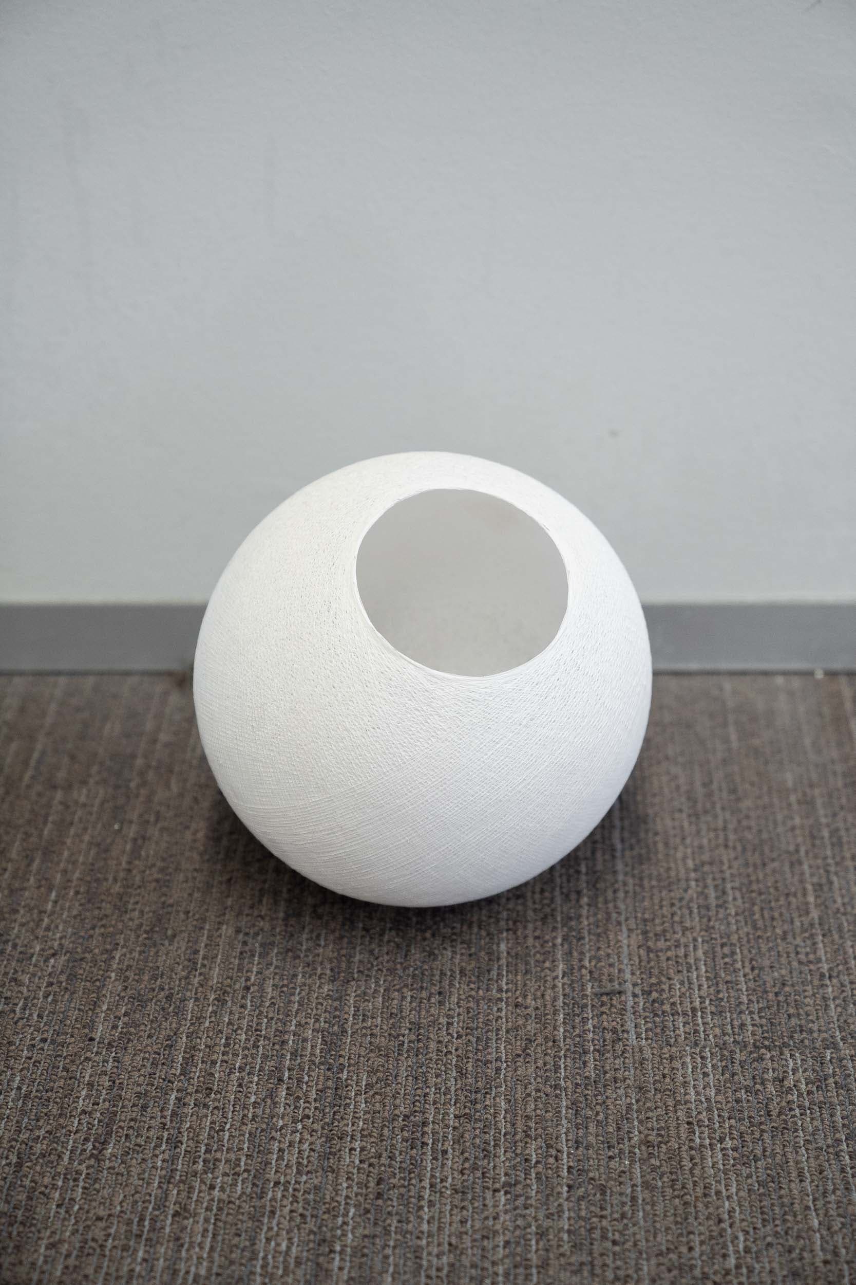 Petit (25cm) plafonnier BLANC avec système de suspension-1