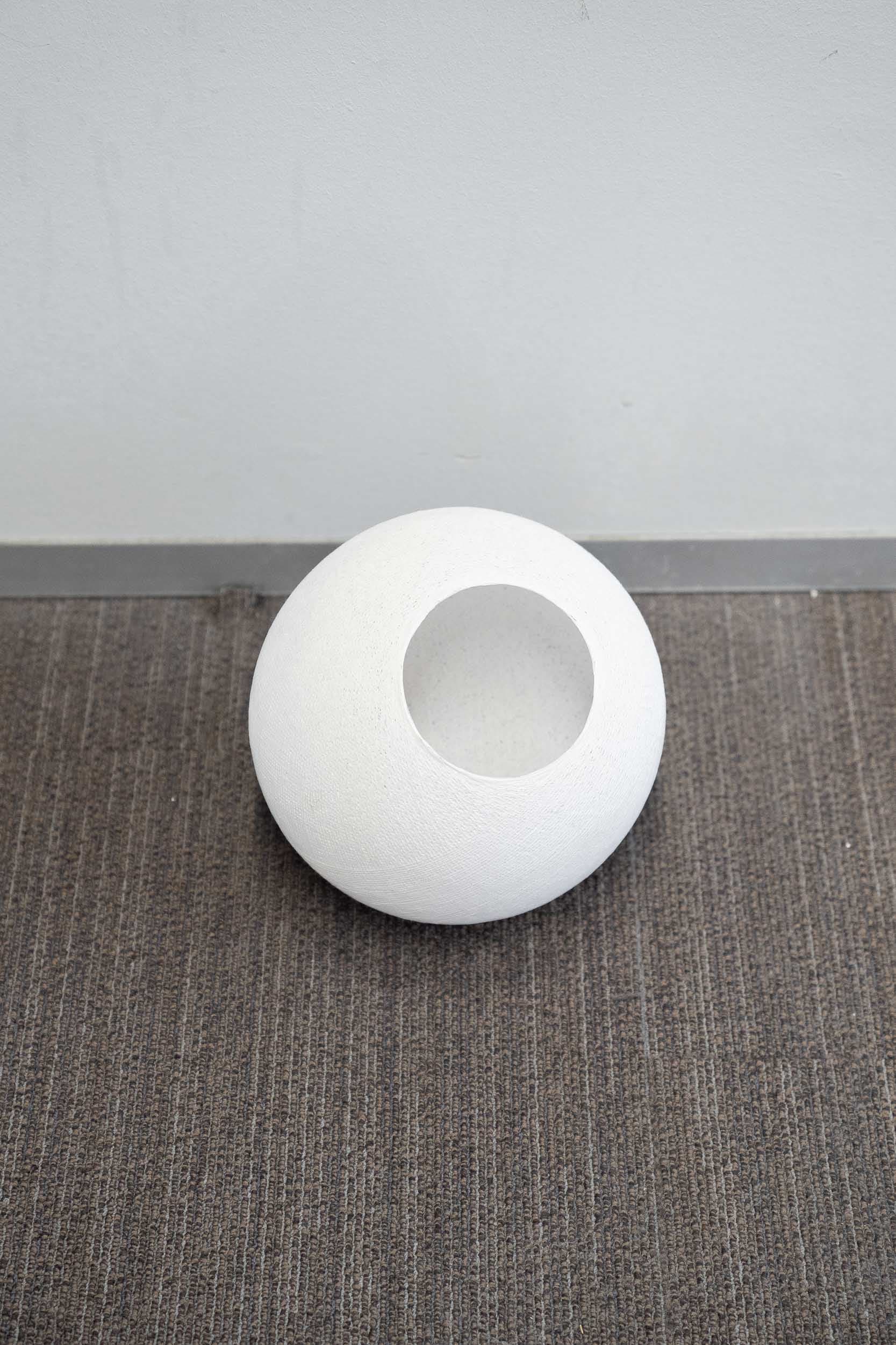 Petit (25cm) plafonnier BLANC avec système de suspension-0